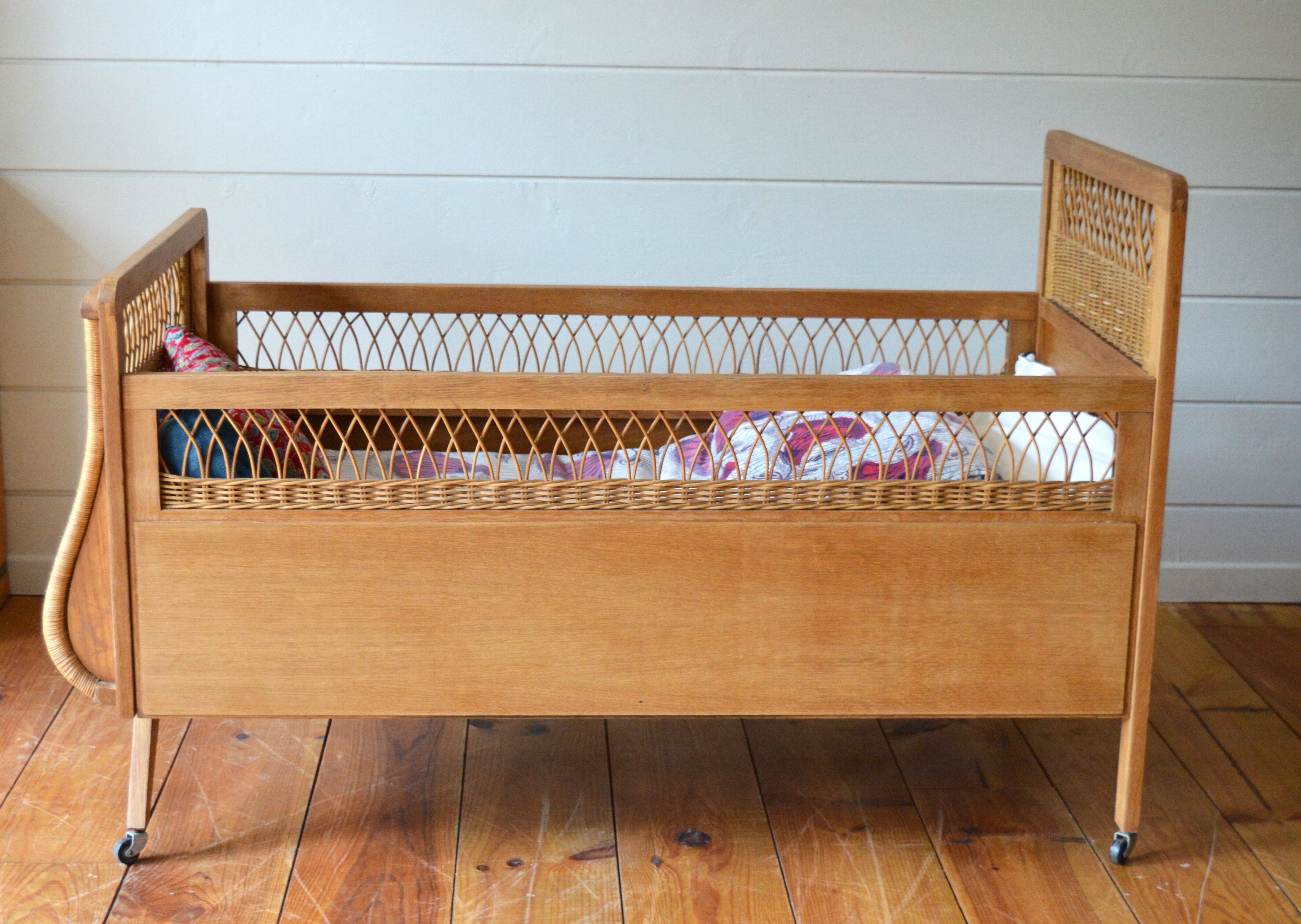 Baby bed