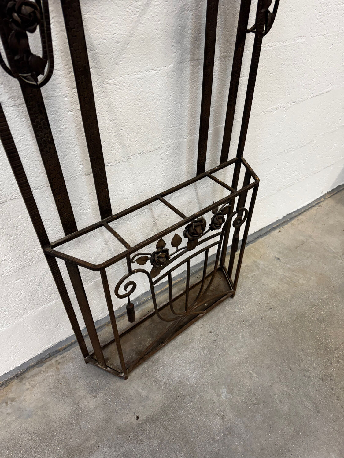 Art Deco coat rack / entrance hall wardrobe