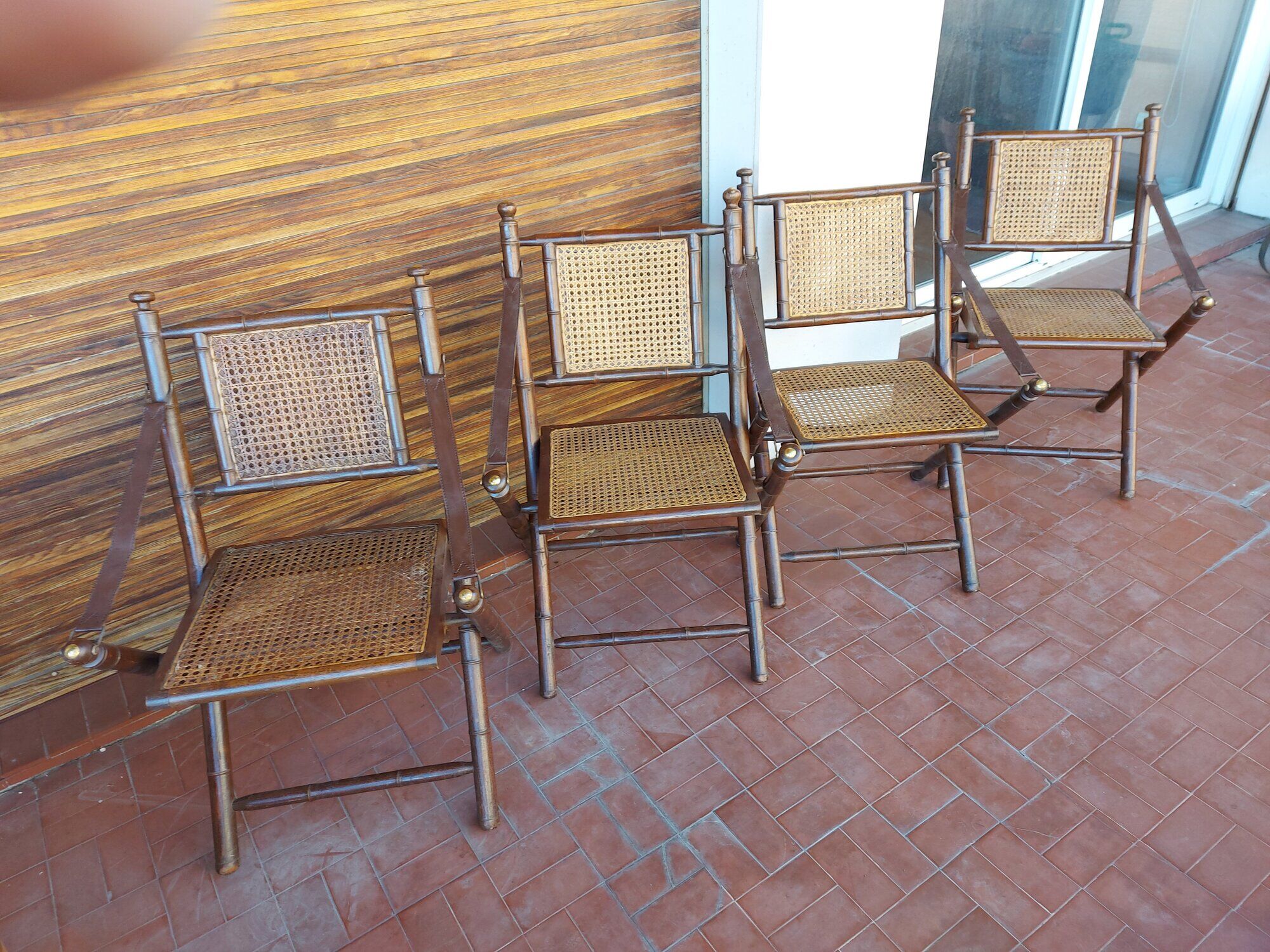 Set of 4 folding chairs old colonial style