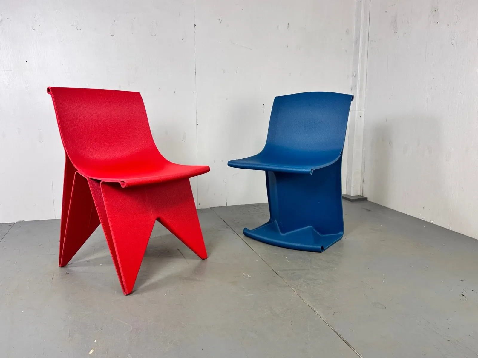 Modernist futuristic endless 3D-printed chair attributed to Dirk Vander Kooij, 2000s