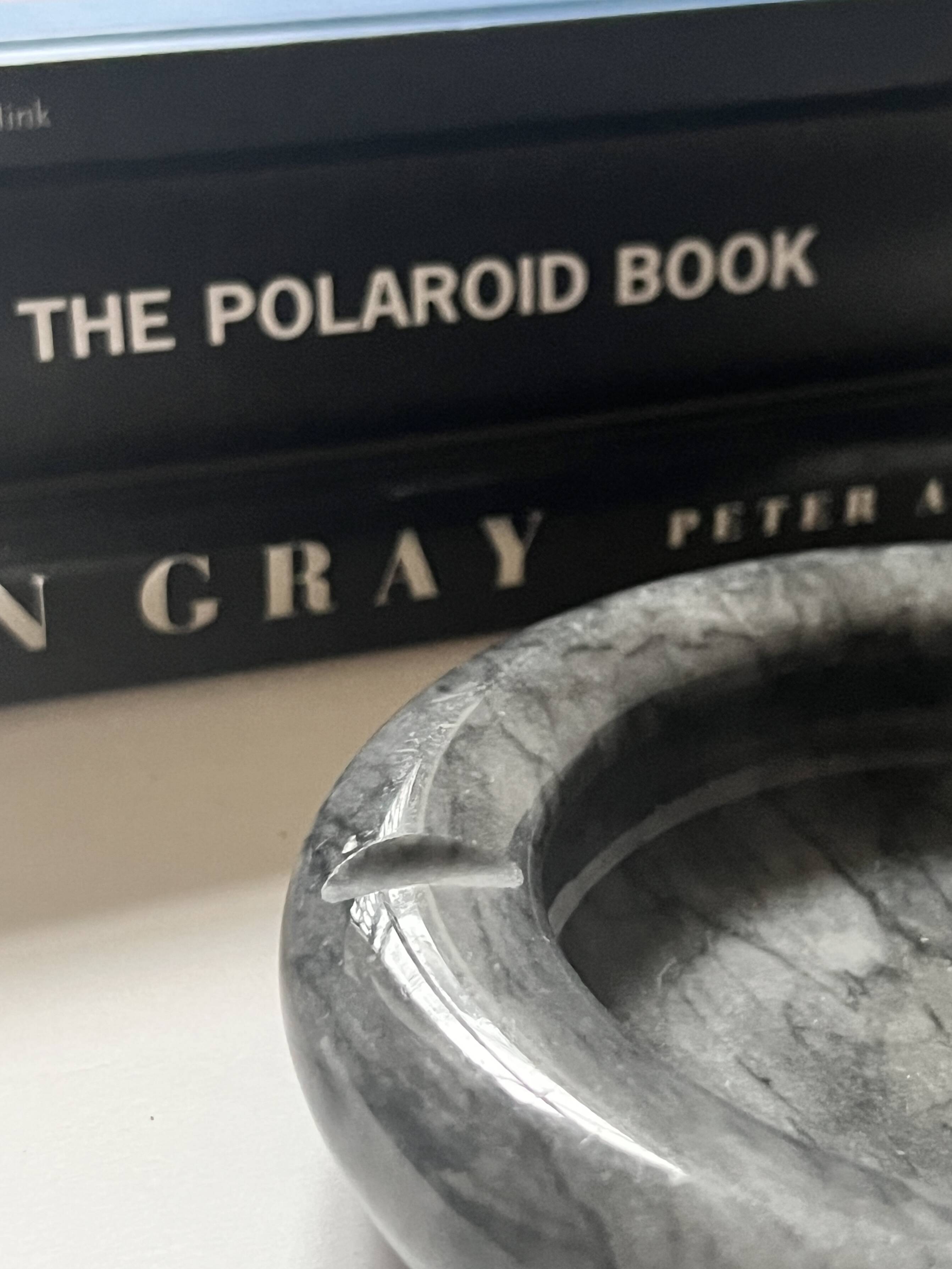 Cendrier marbre gris veiné, Italie 1970