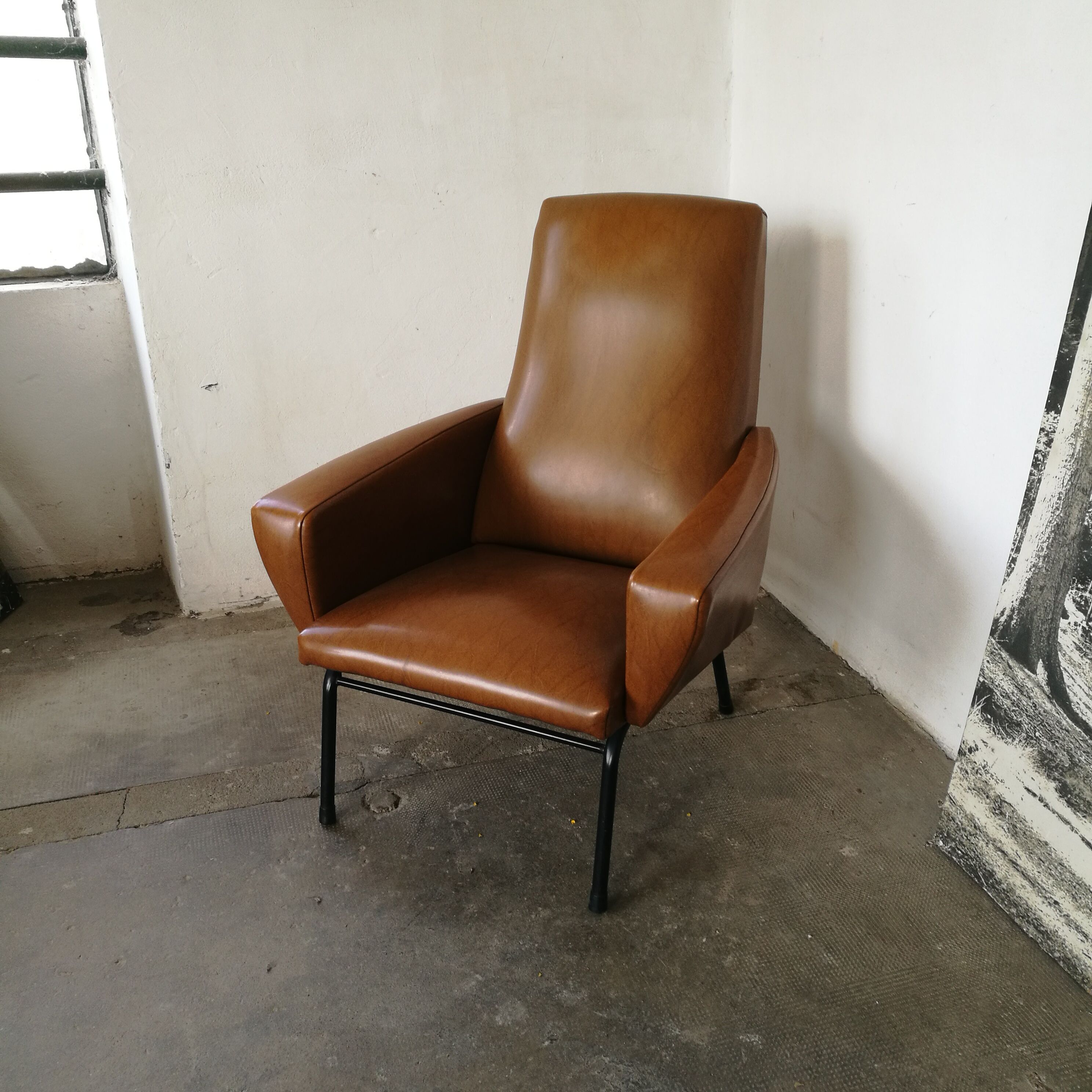 Armchair 50s skaï metal base