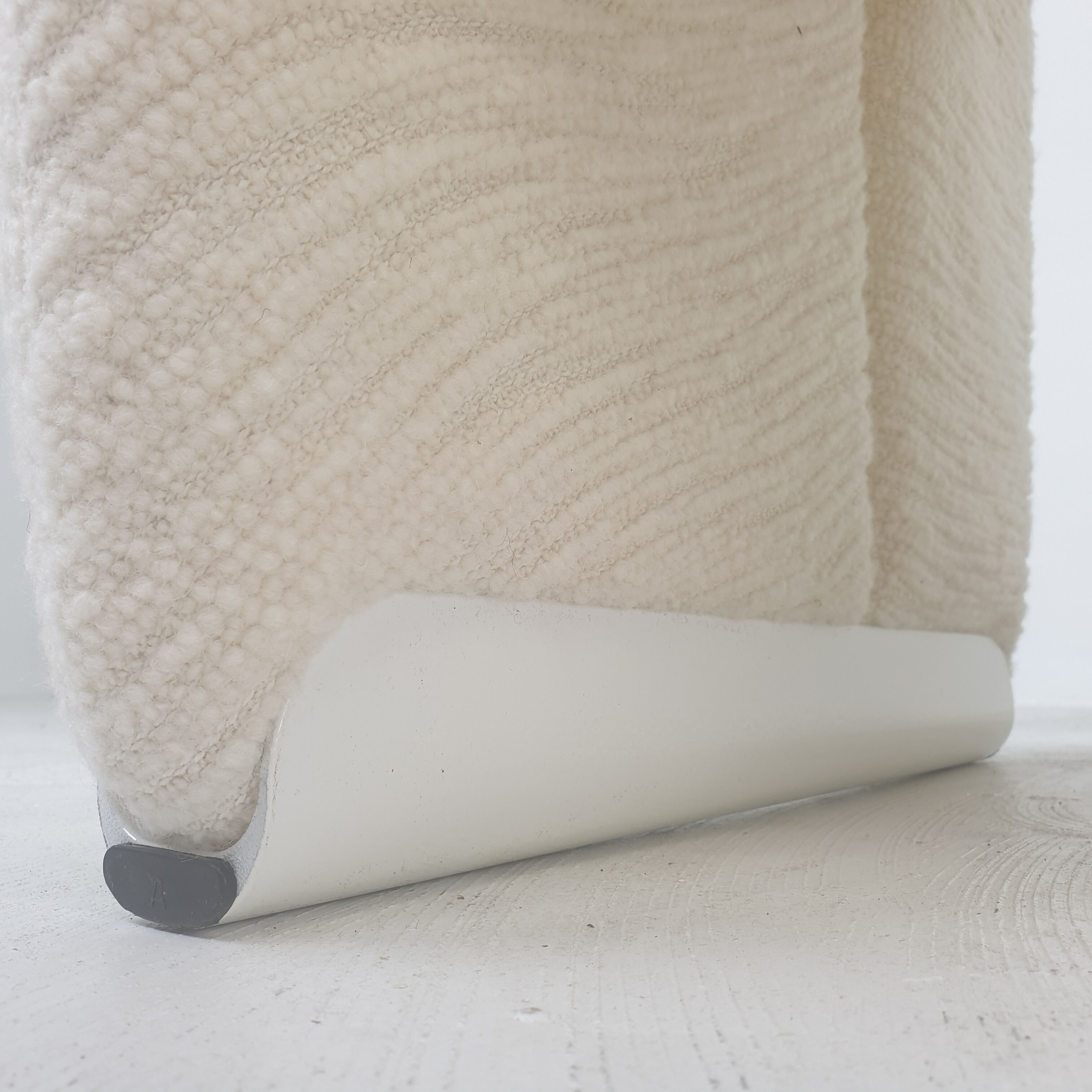 Set of 2 Model F598 Groovy Chairs by Pierre Paulin for Artifort, 1980