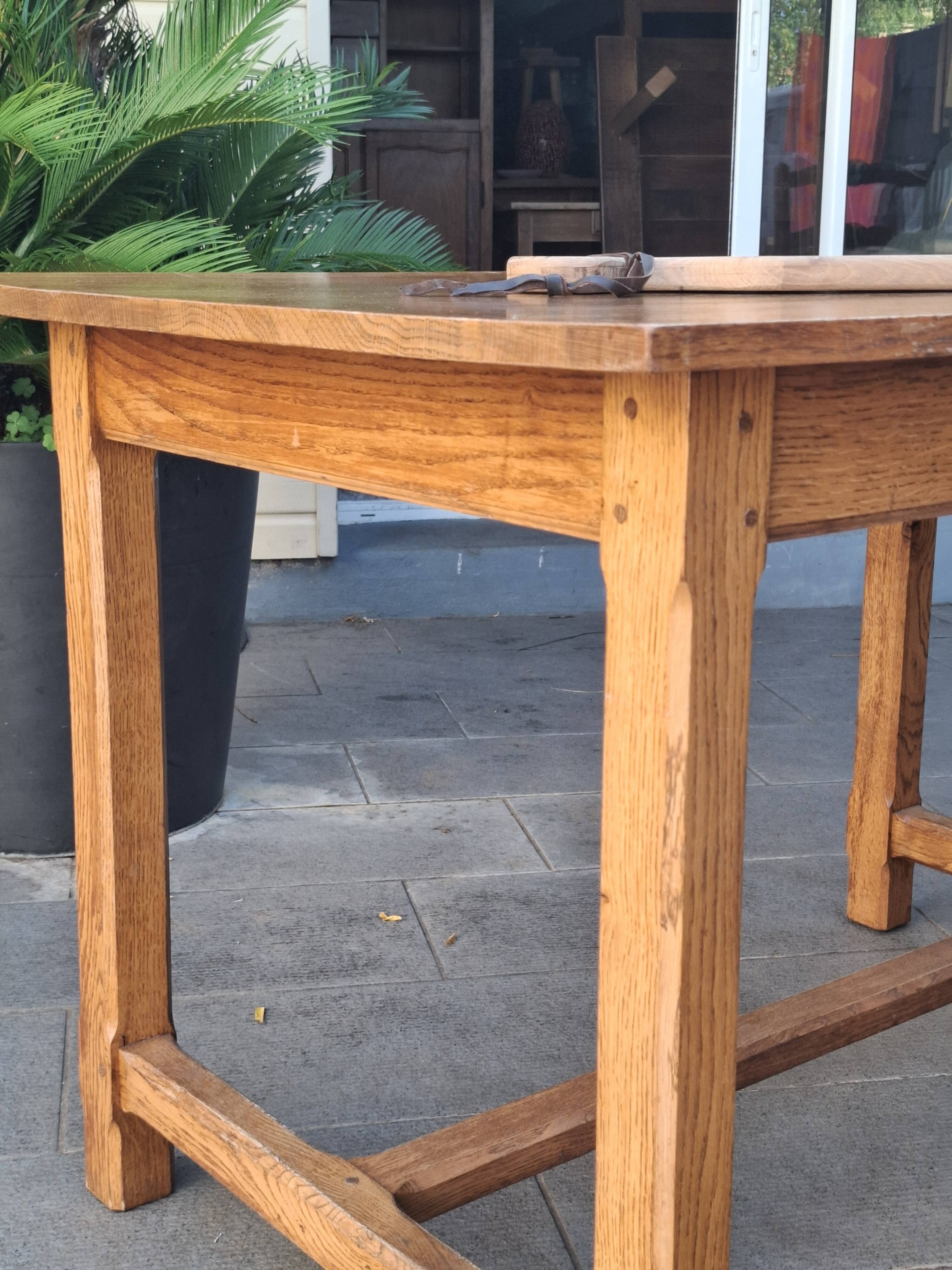No54 old farmhouse table