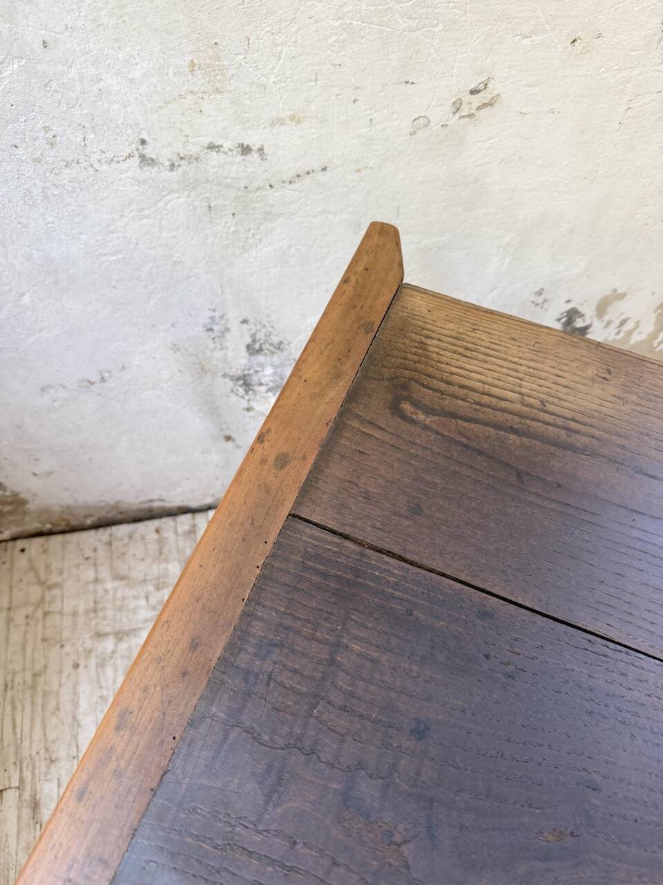 Table campagne provençale style Louis XV merisier