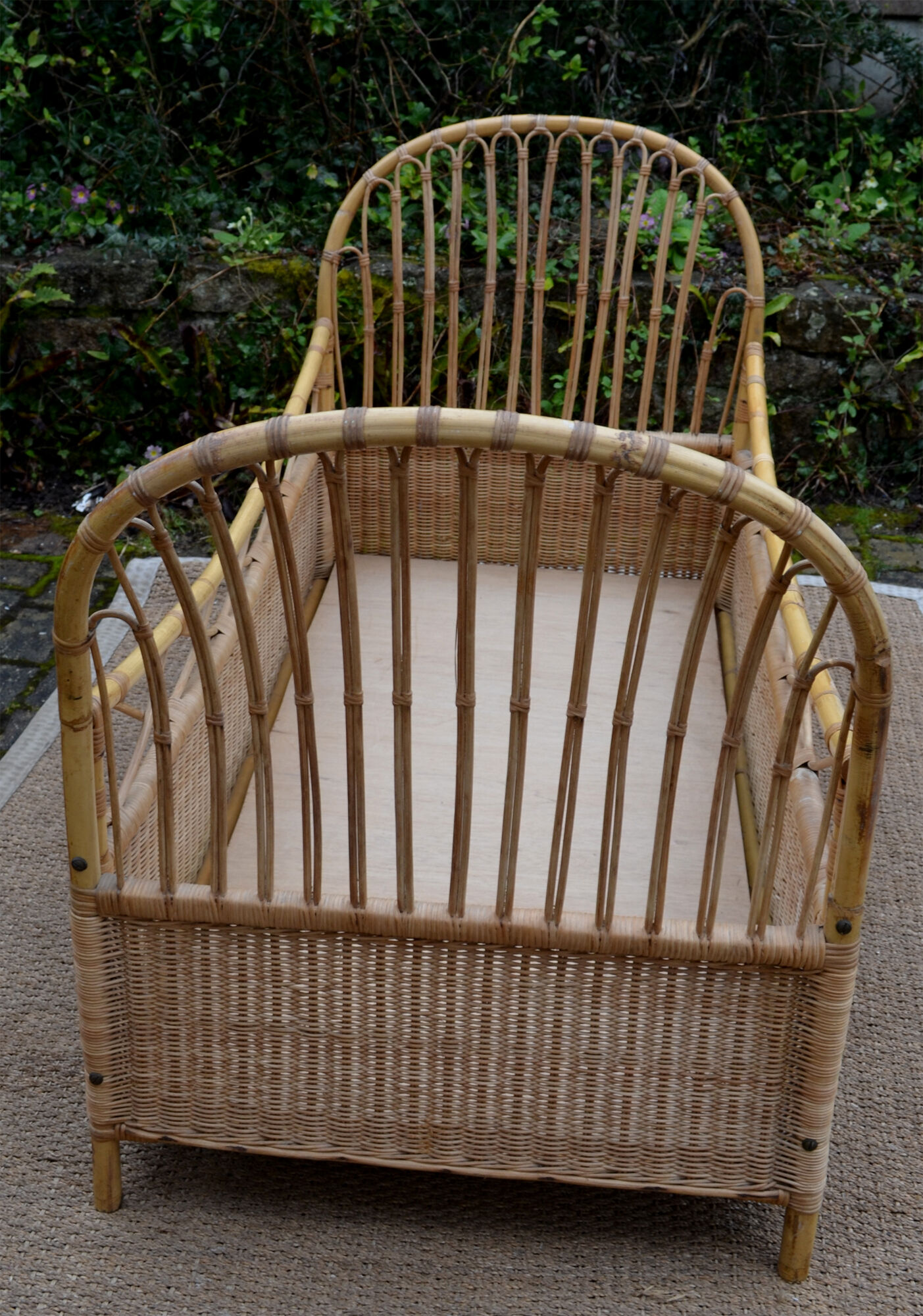 Rattan children's bed