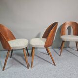 Chaises conçues par Antonín Šuman pour Tatra Nabytok, Tchécoslovaquie des années 1960.