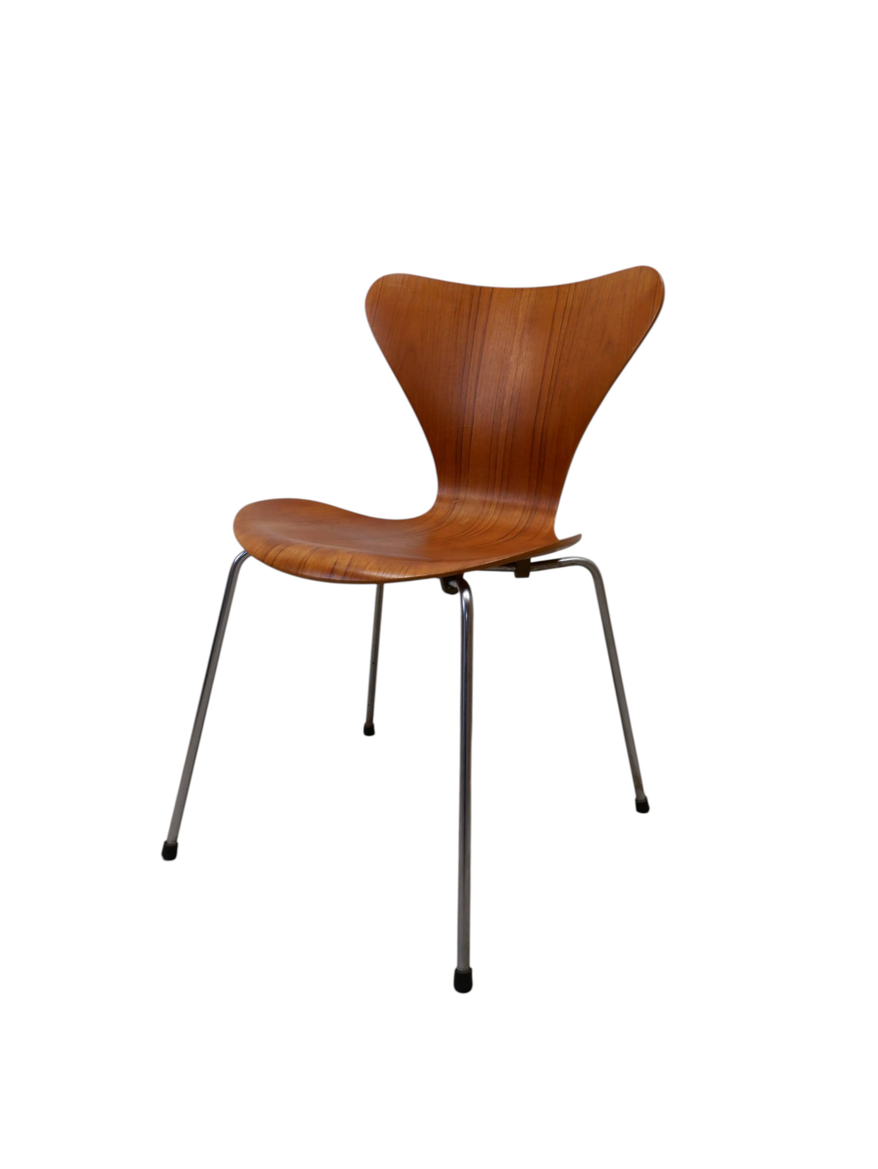 Rosewood butterfly chair designed by Arne Jacobsen, 1960s