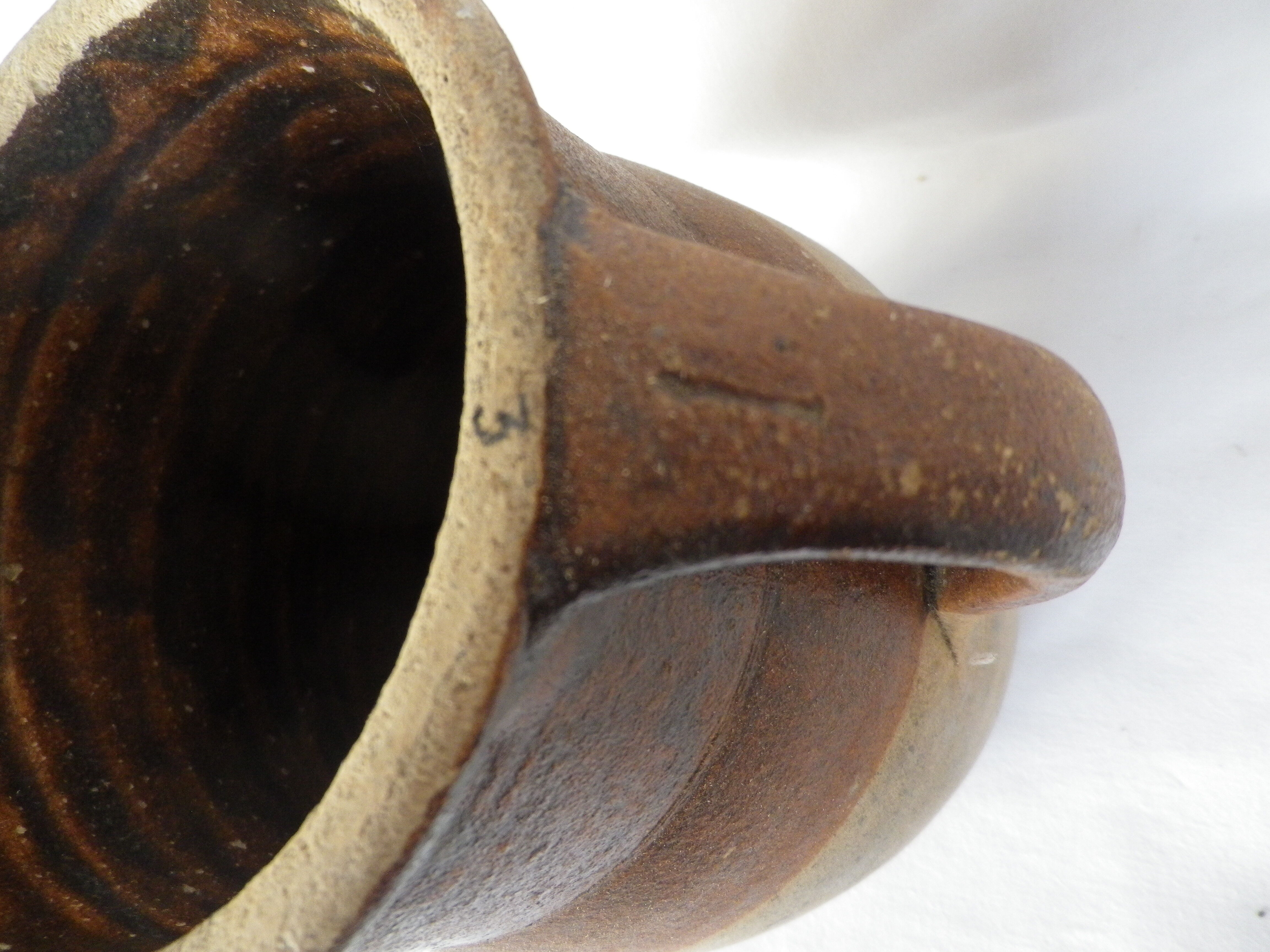 Pot a lait grès ancien