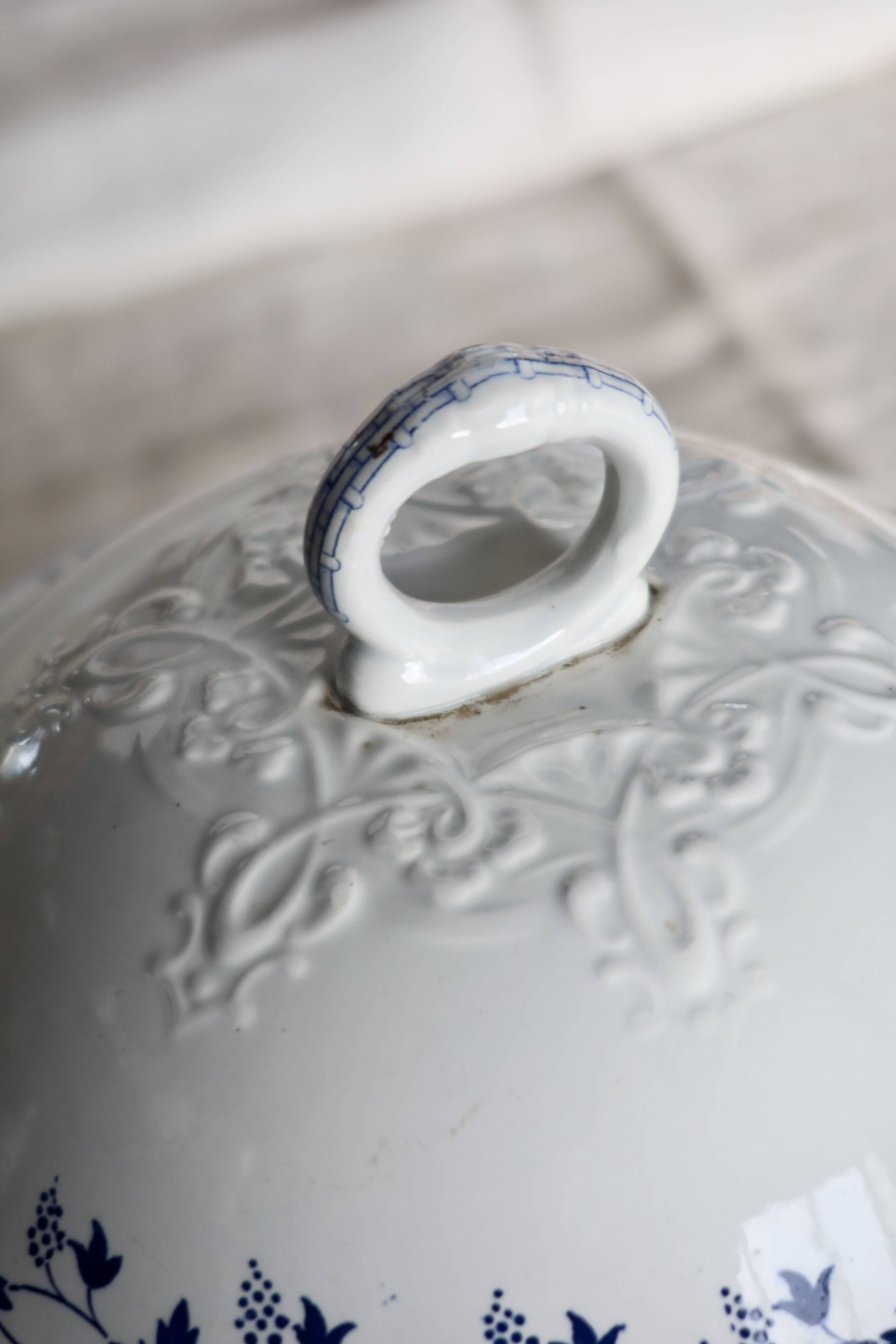 Antique soup tureen Moulin des Loups Bluebell series