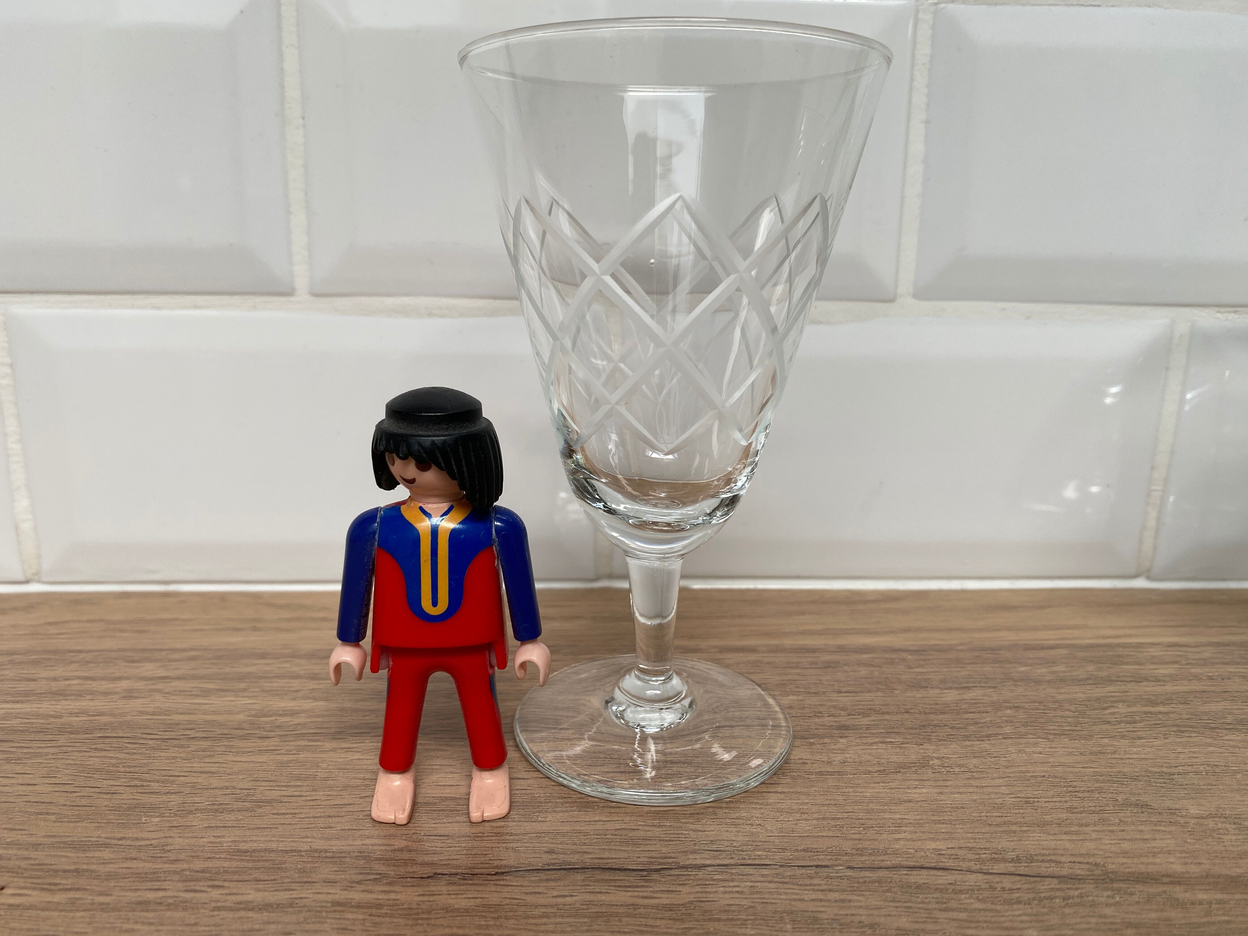 Set of 6 wine glasses