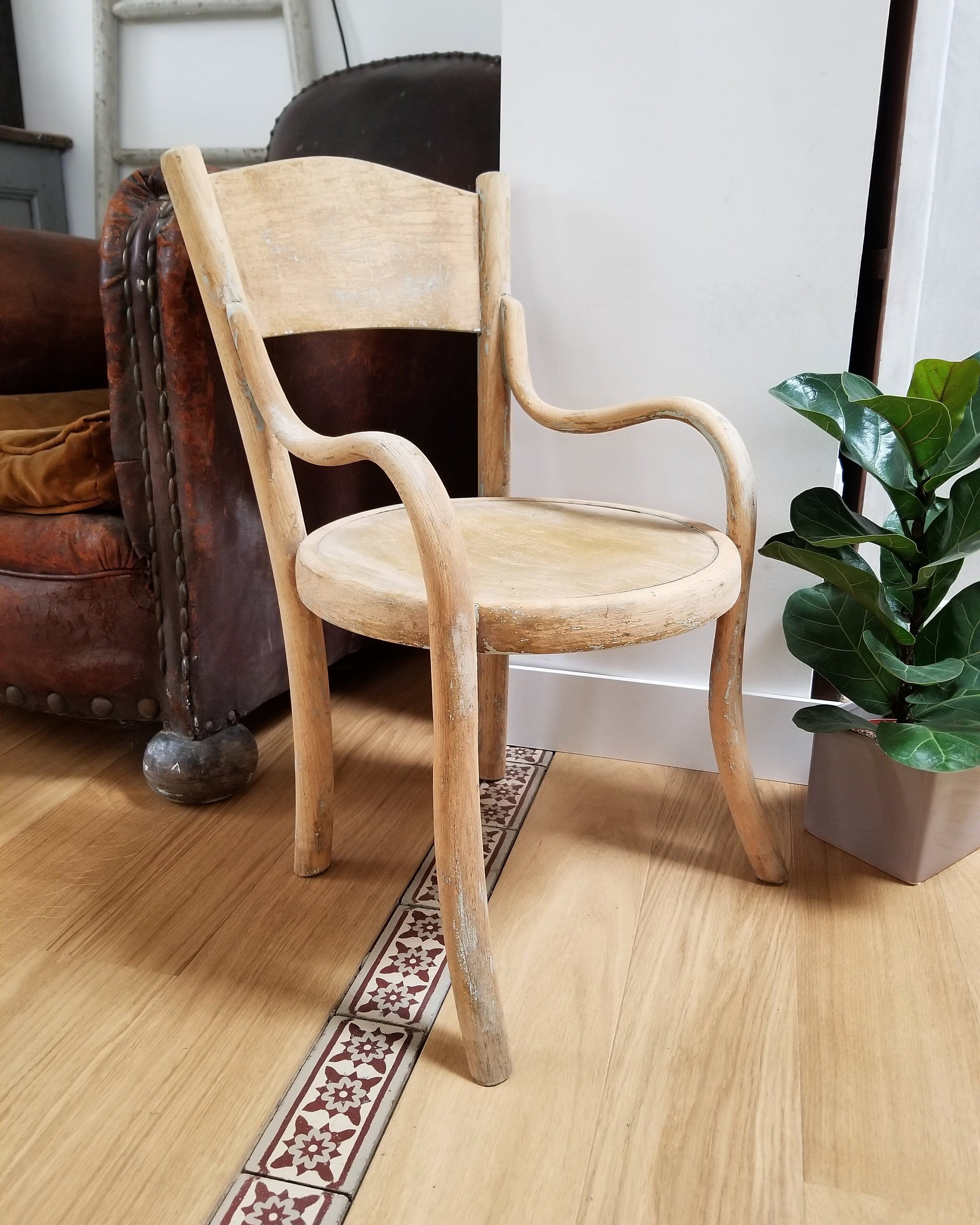 Chaise bistrot vintage enfant