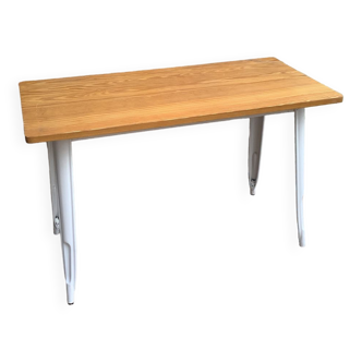 Bistro table