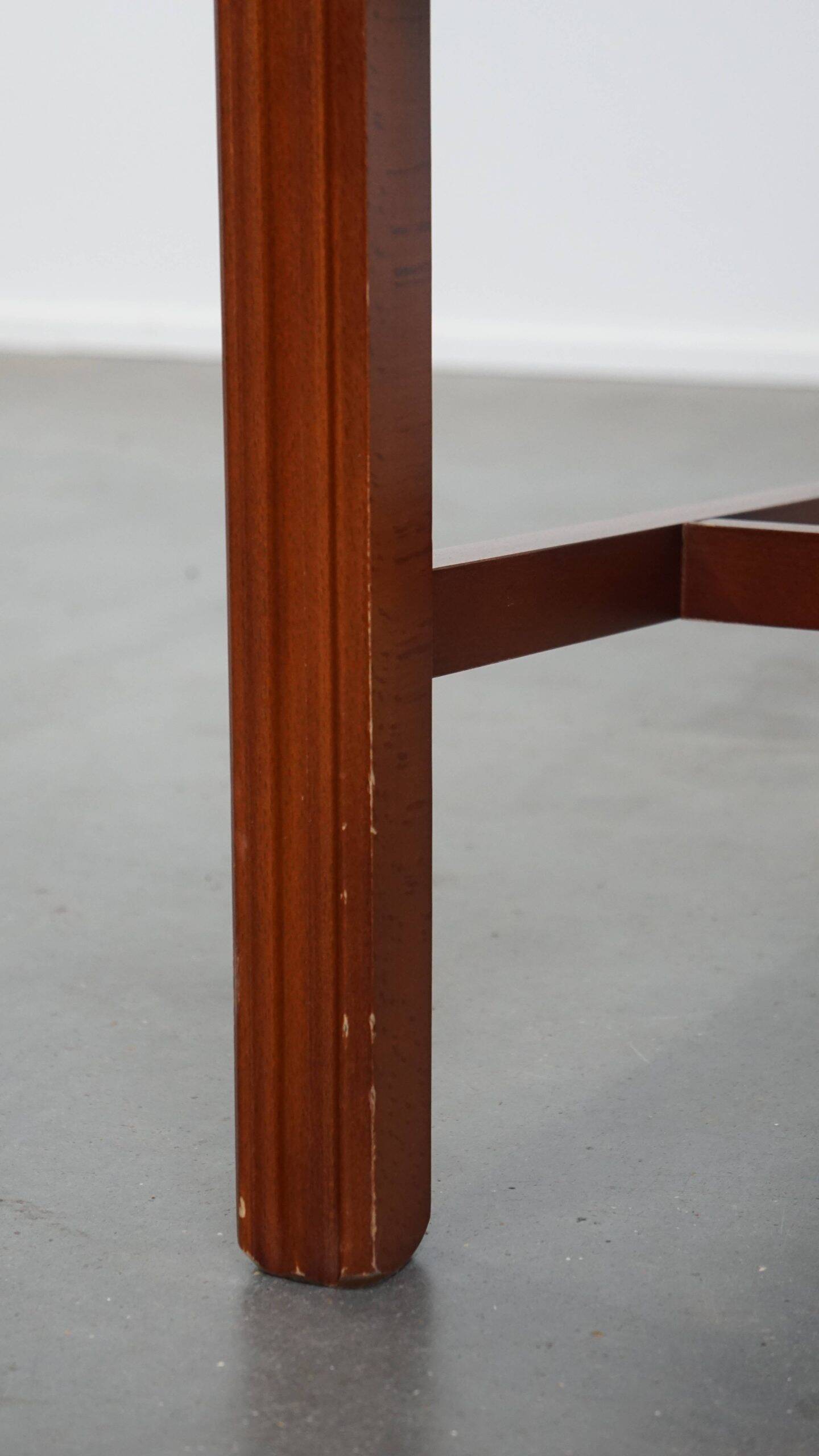 Set of 4 cowhide leather Chesterfield dining chairs in light cognac colour