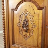 Renaissance Revival Cabinet in Walnut, 1900