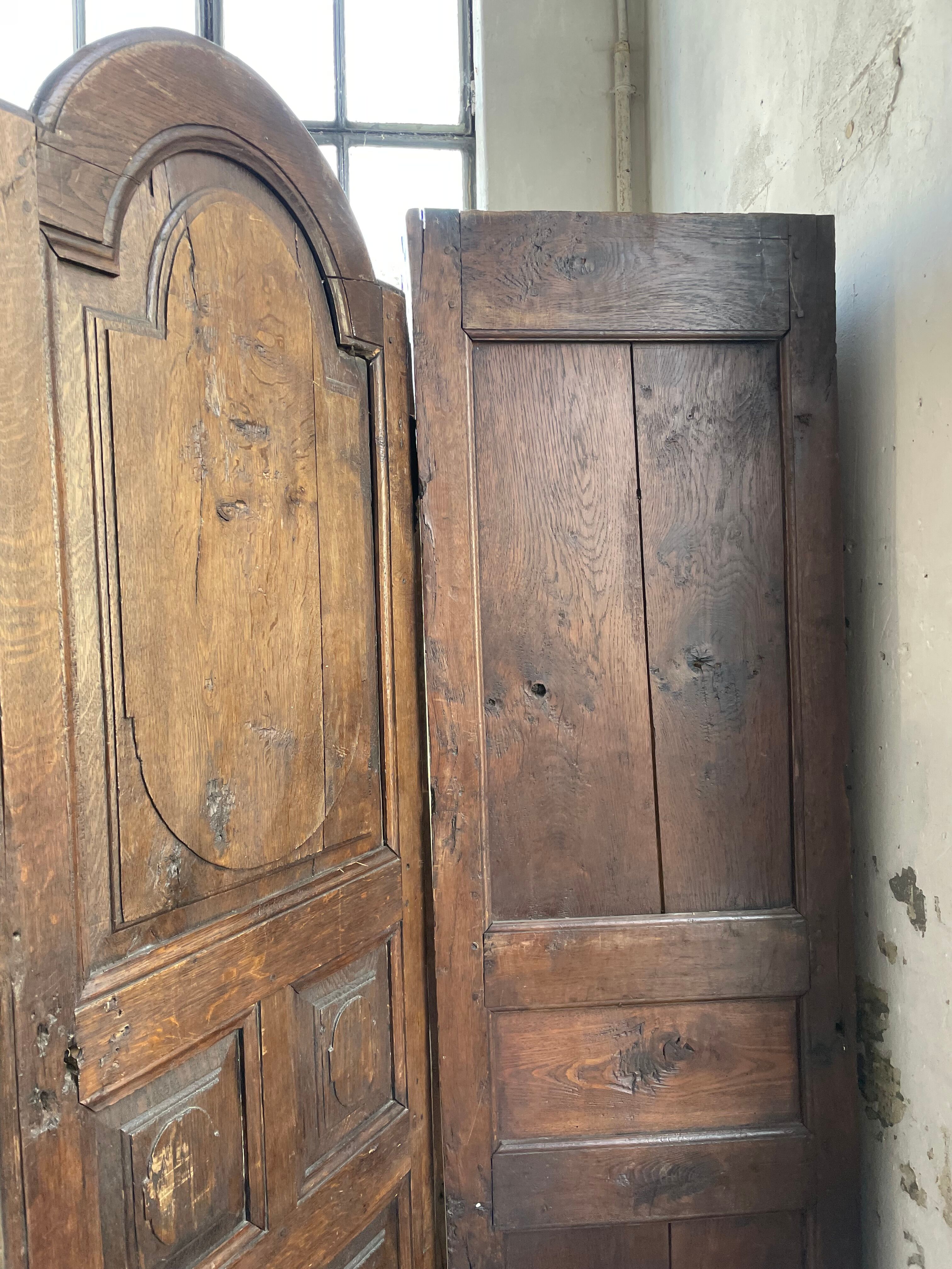 Savoyard solid oak cabinet XVIIIth