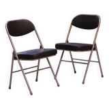Vintage look folding chair