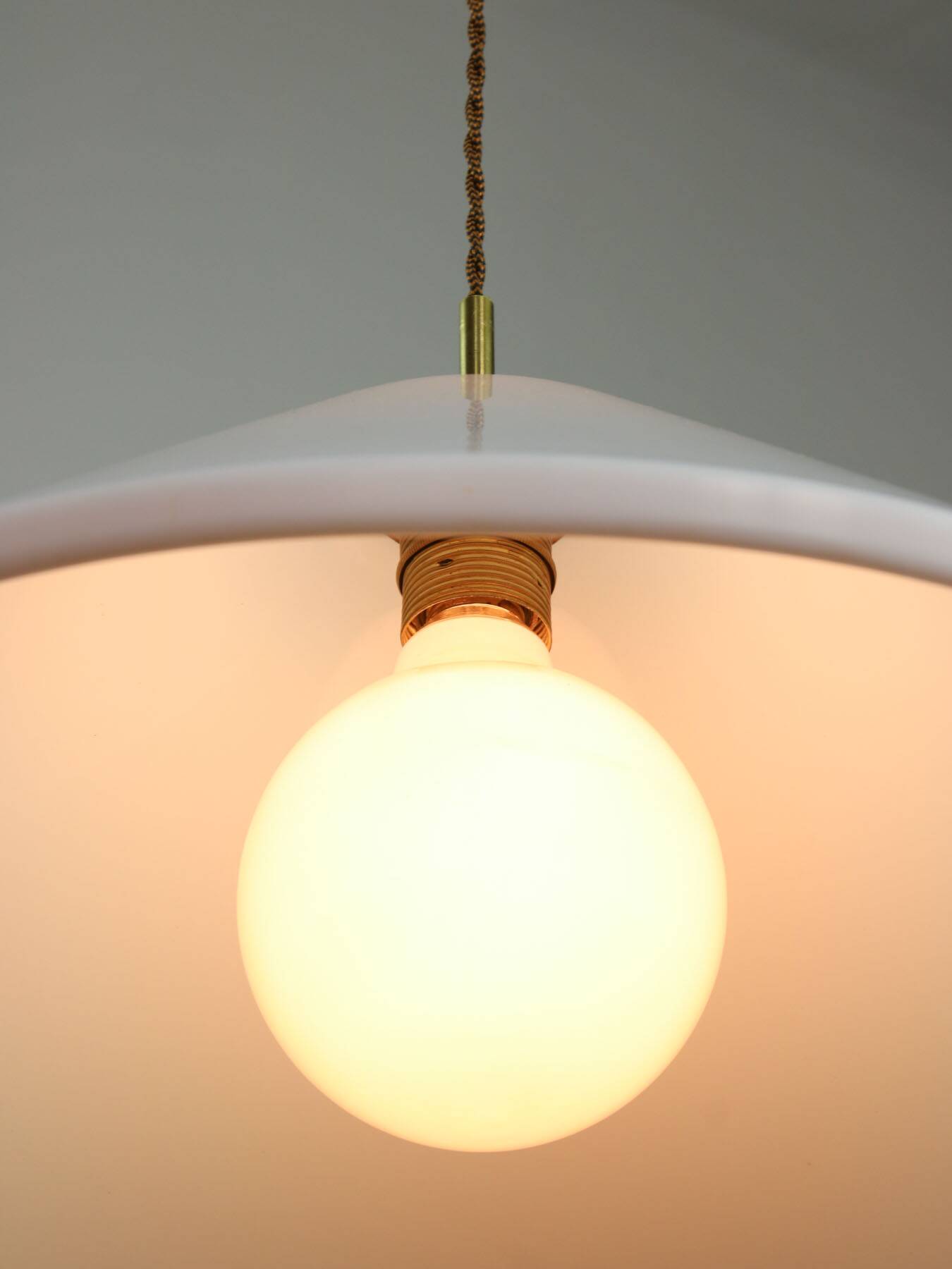 Elpis Pendant by Luigi Massoni for Guzzini in Plexiglass & Brass, 1970s