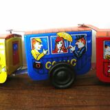 Mechanical train in painted sheet metal