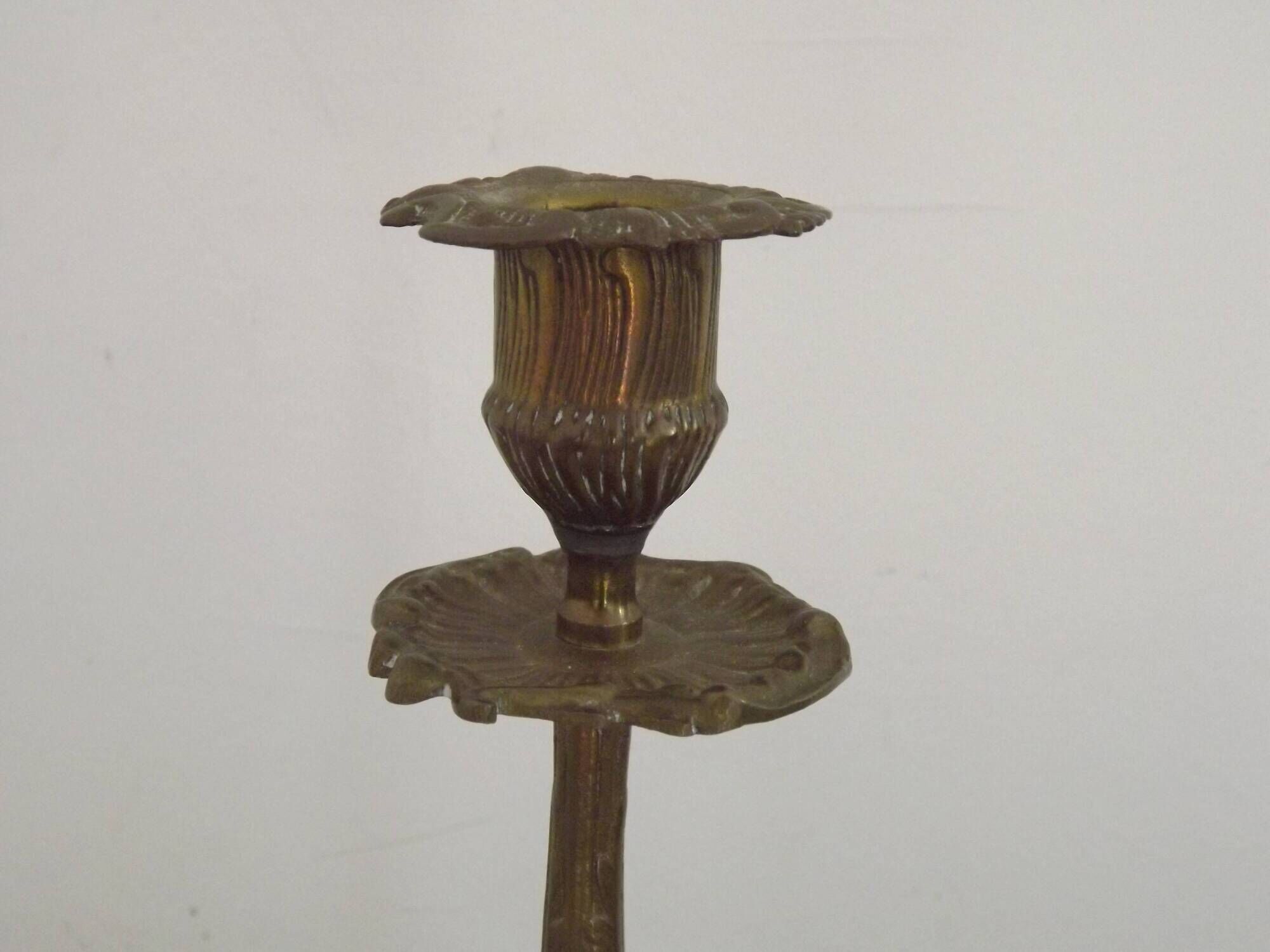 French Vintage Bronze Candlestick With Lovely Acanthus Leaf Detail 5165