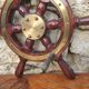 Gouvernail en bois de bateau