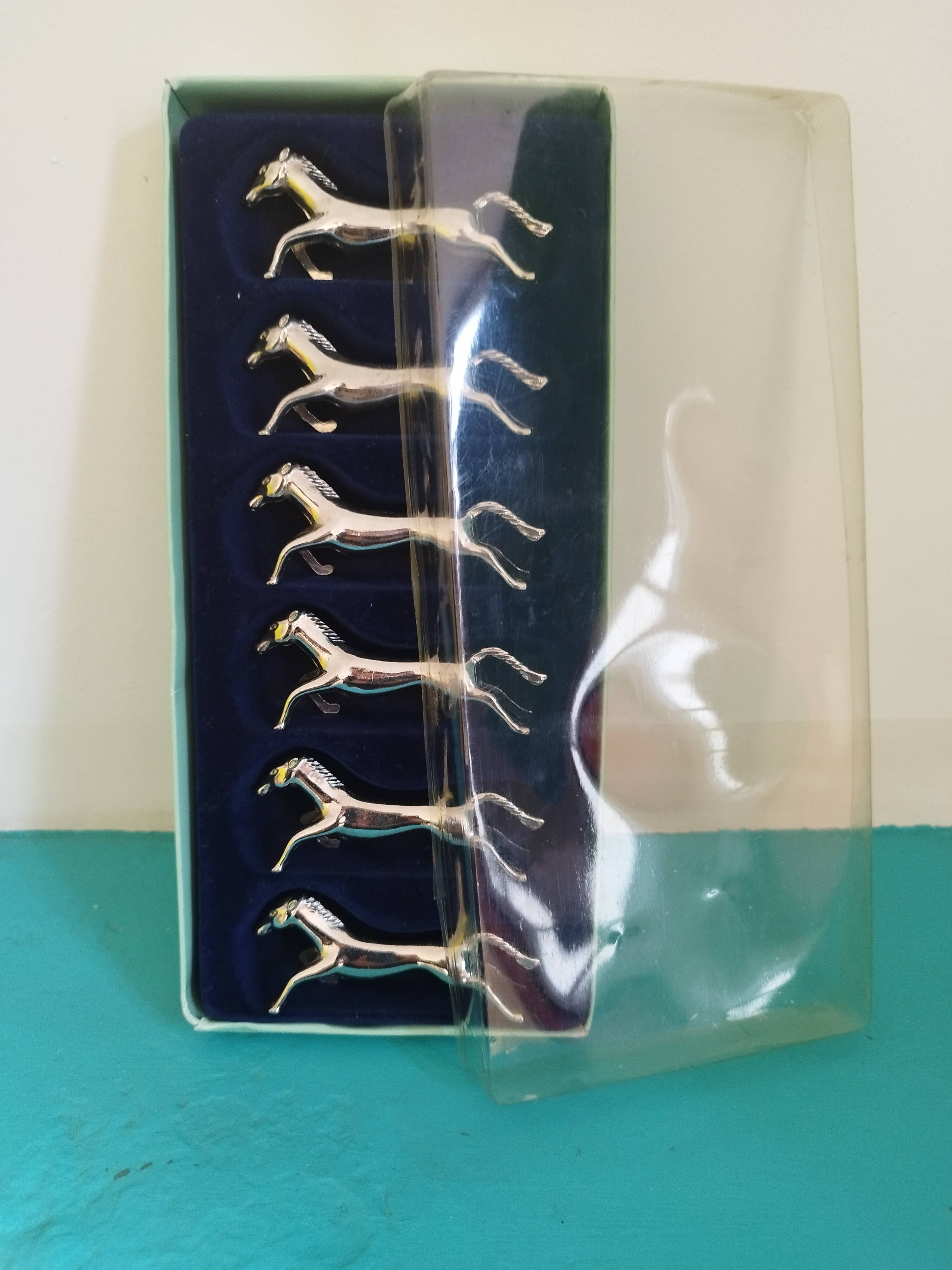 Chrome-plated metal knife holder - Racehorses