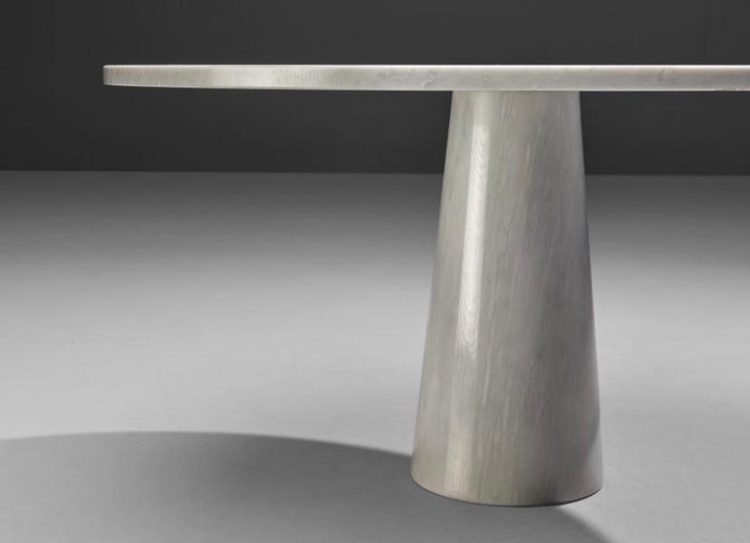 Vintage dining table in white Carrara marble, Italy 1970'