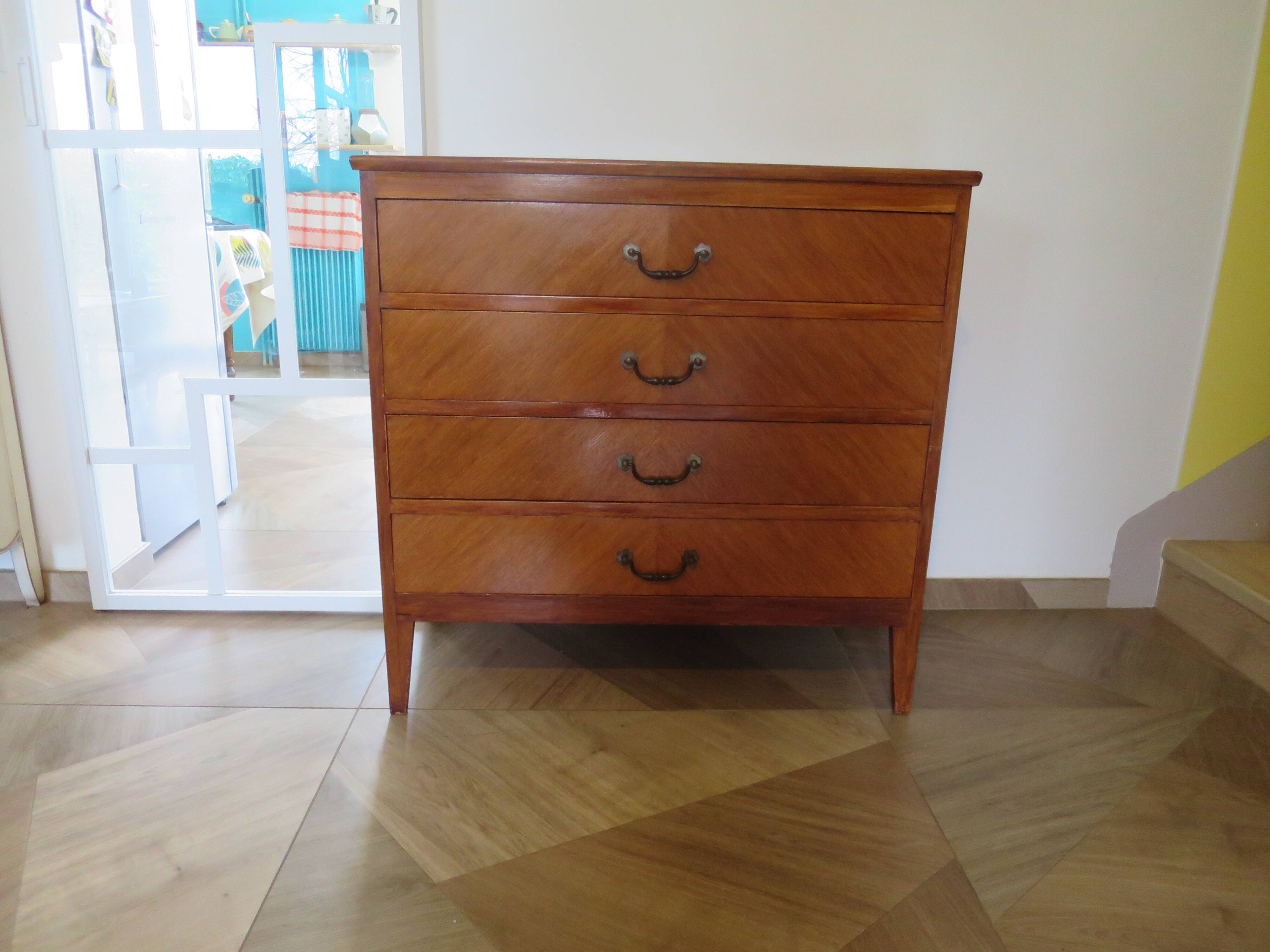Vintage - Chest of drawers - 4 drawers - wood - 1950s/60s - modernist/Scandinavian
