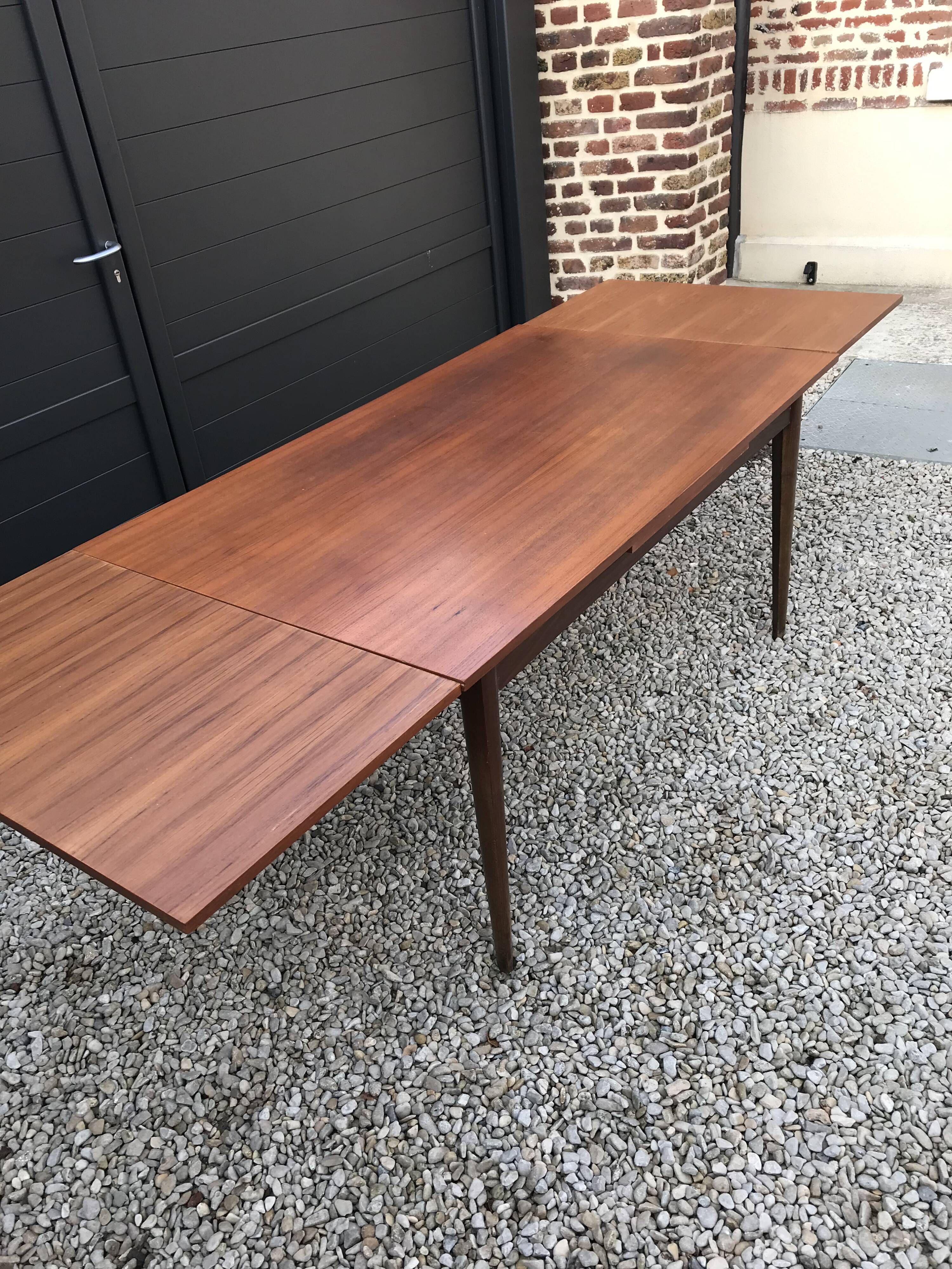 Scandinavian teak rap table
