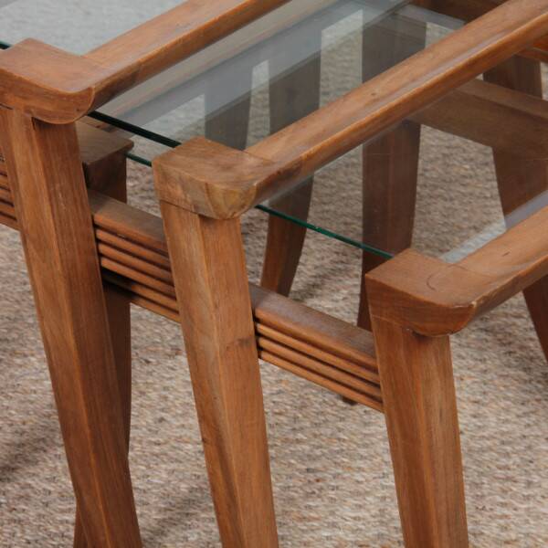 Suite de 3 tables gigognes en noyer par Maxime Old, circa 1940