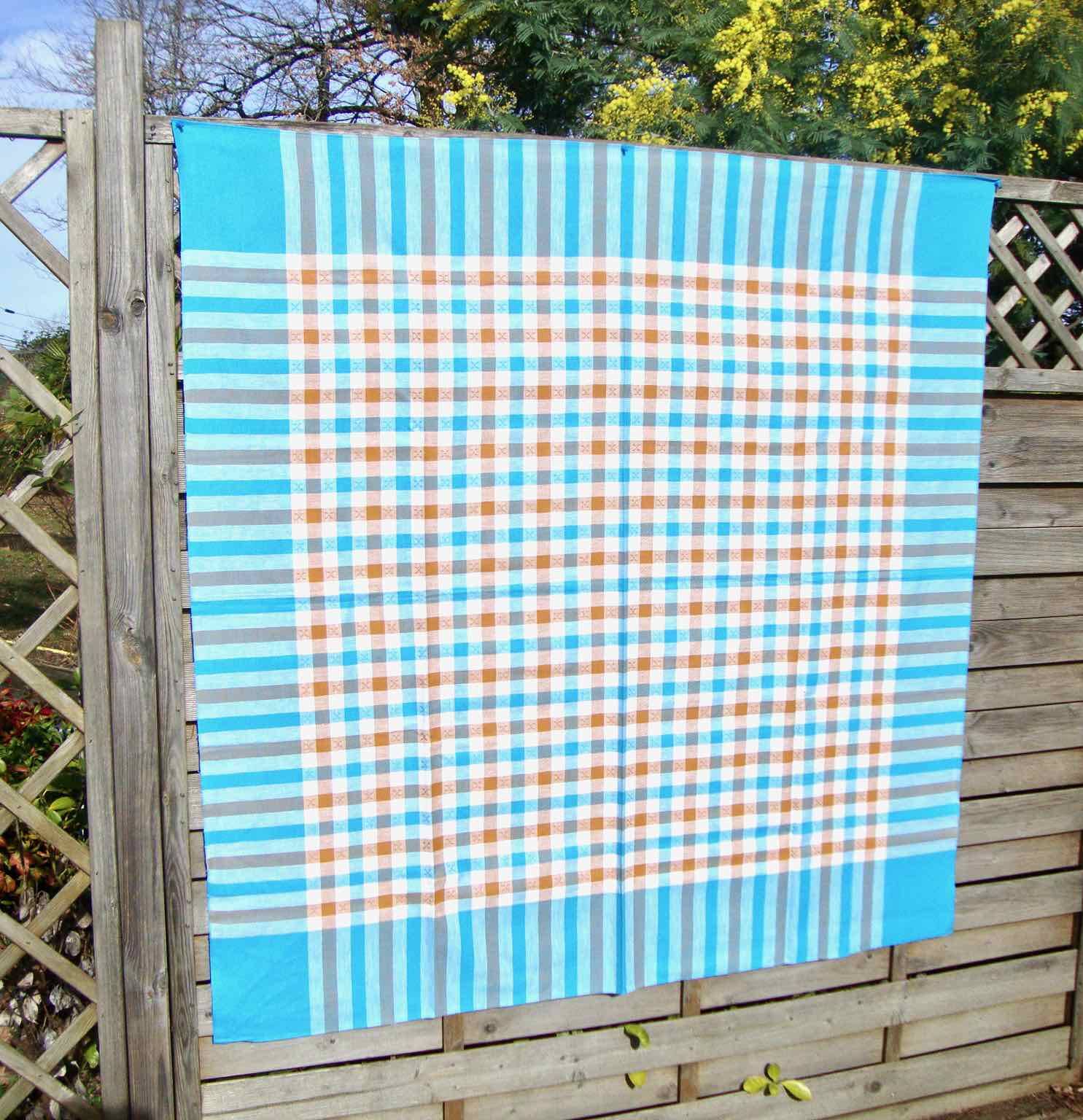 Nappe 140x143 et serviettes vintage