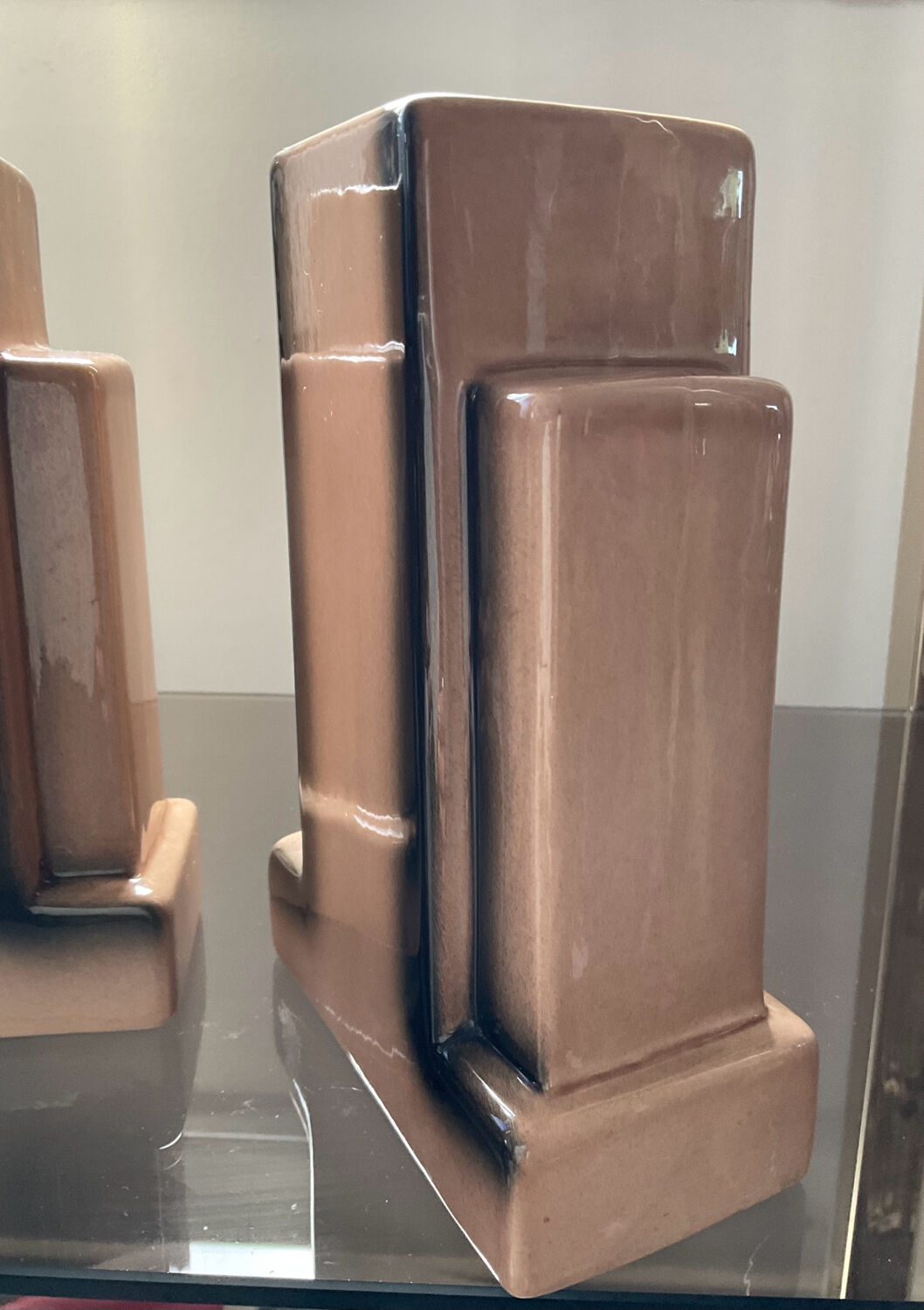 Pair of Skycraper Art Deco vases in glazed ceramic