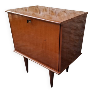 Double-sided buffet