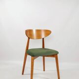 Scandinavian design dining room chairs in green velvet, set of 4