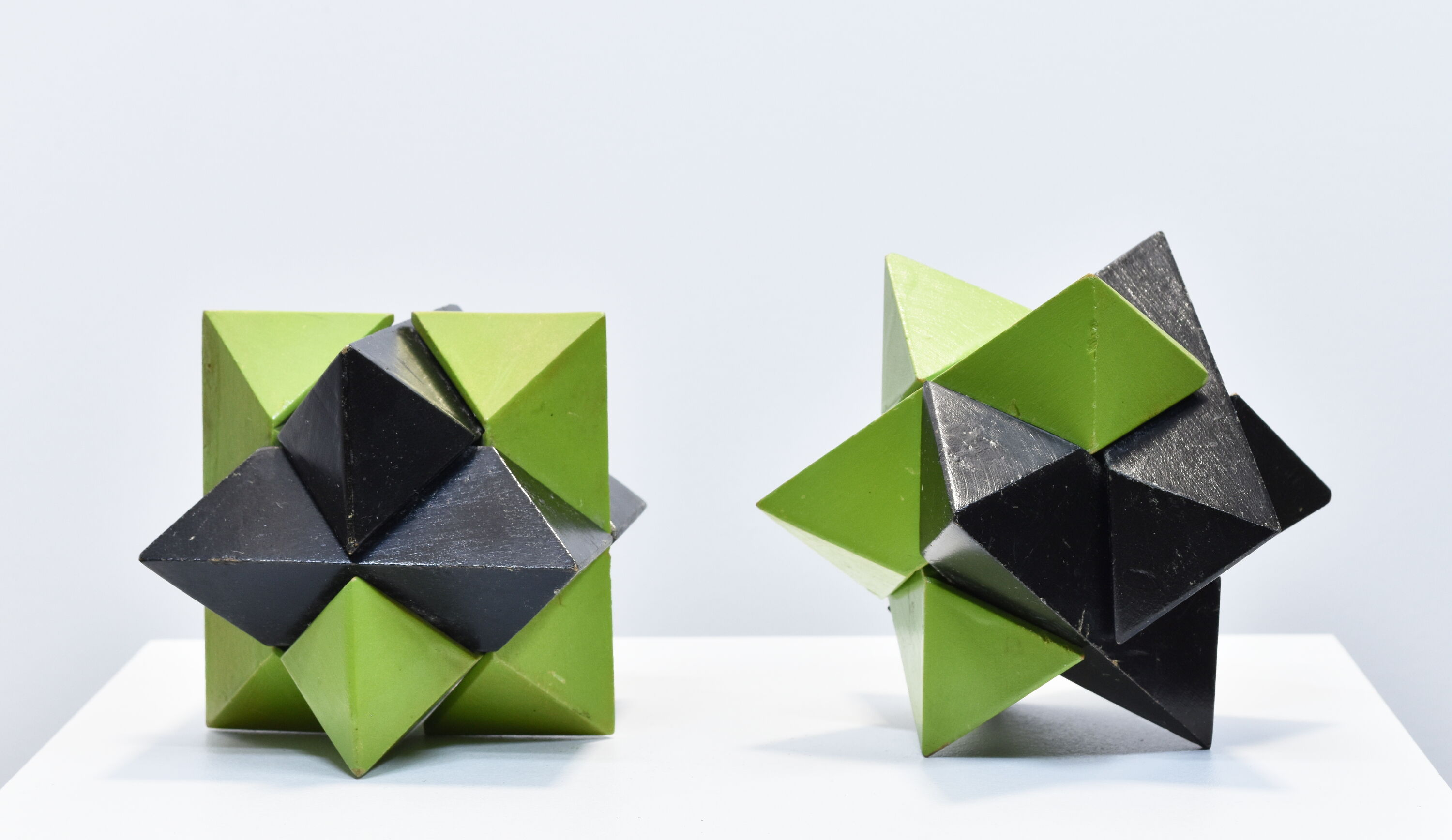 Pair of vintage puzzle stars of Galileo 1970