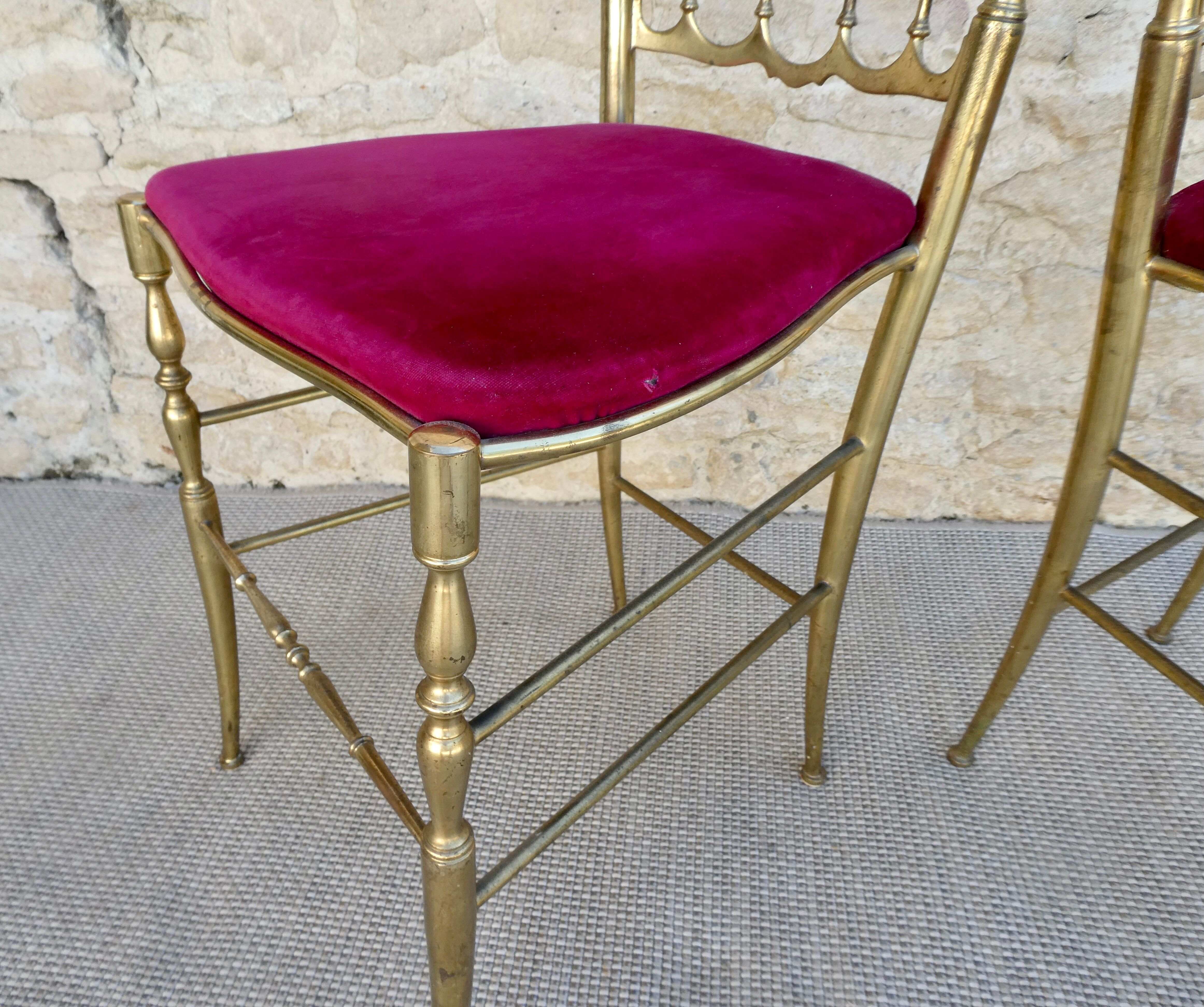 Pair of chairs "Chariviari" in brass 60s