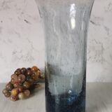 Vase in blown and bubbled glass