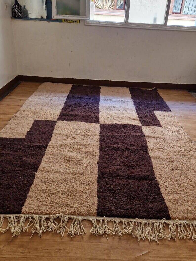 Handmade traditional pure natural wool rug, size 170 x 250 cm
