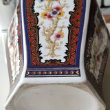 Hexagonal Chinese Vase. Imari style. Peacock/peacock and floral patterns. High 36 cm