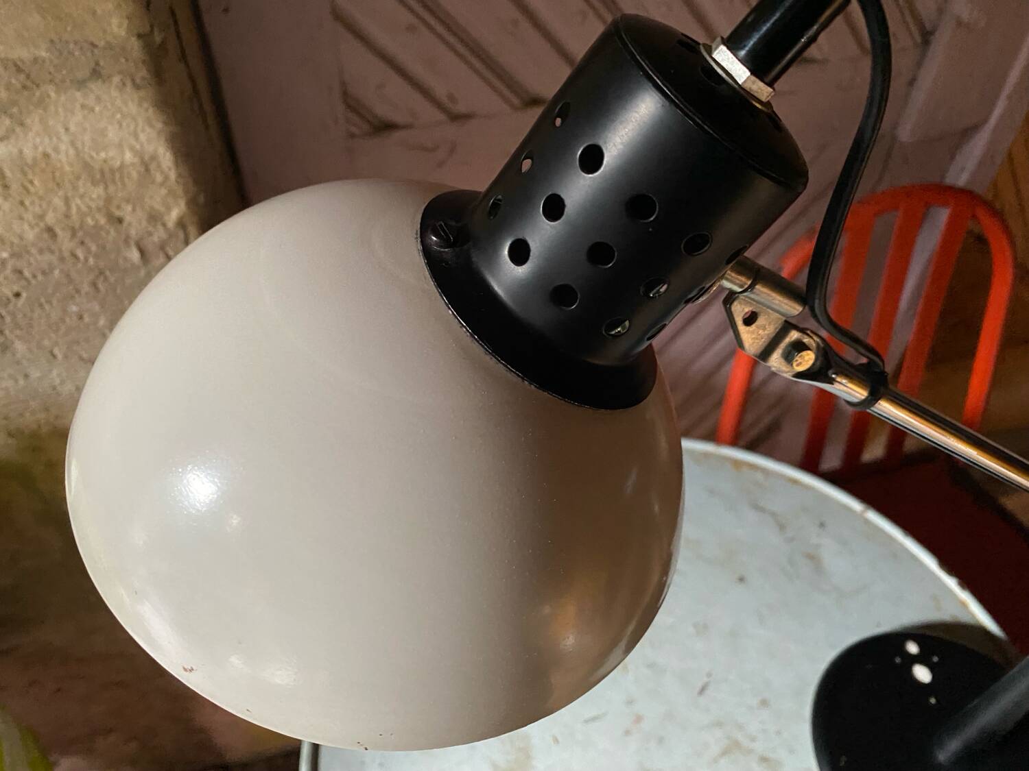 Aluminor desk lamp in white and black lacquered metal, 1960.