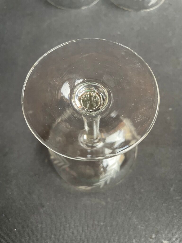 6 champagne glasses in 1/2 crystal blown and cut – Early twentieth century