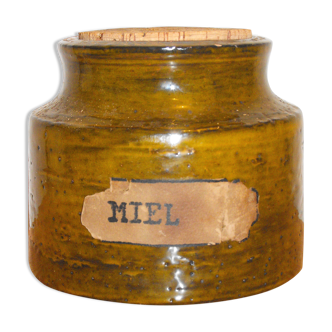 Ceramic Pot of Mado Jolain 50