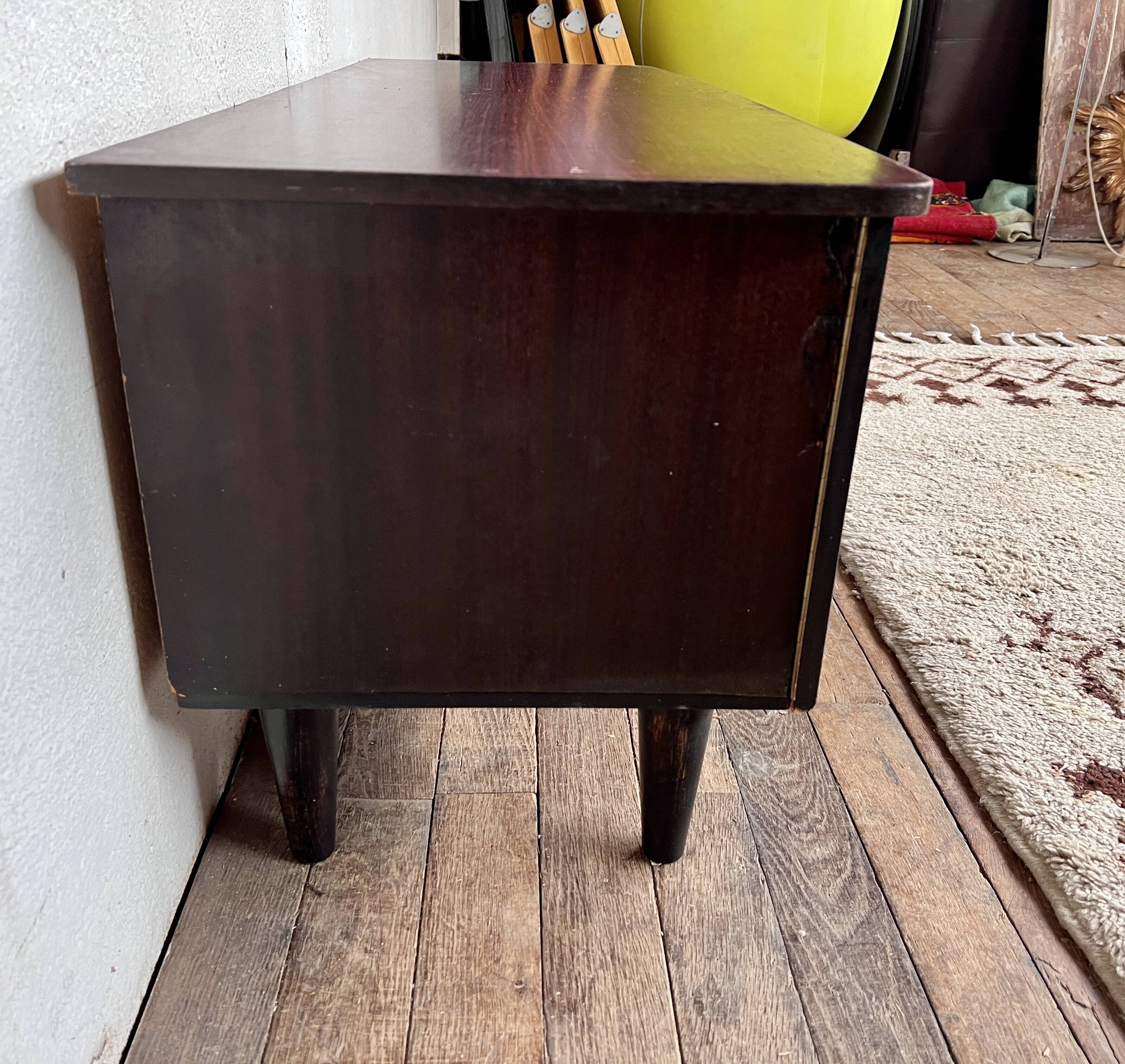 Vintage 1960s TV/hifi cabinet sideboard