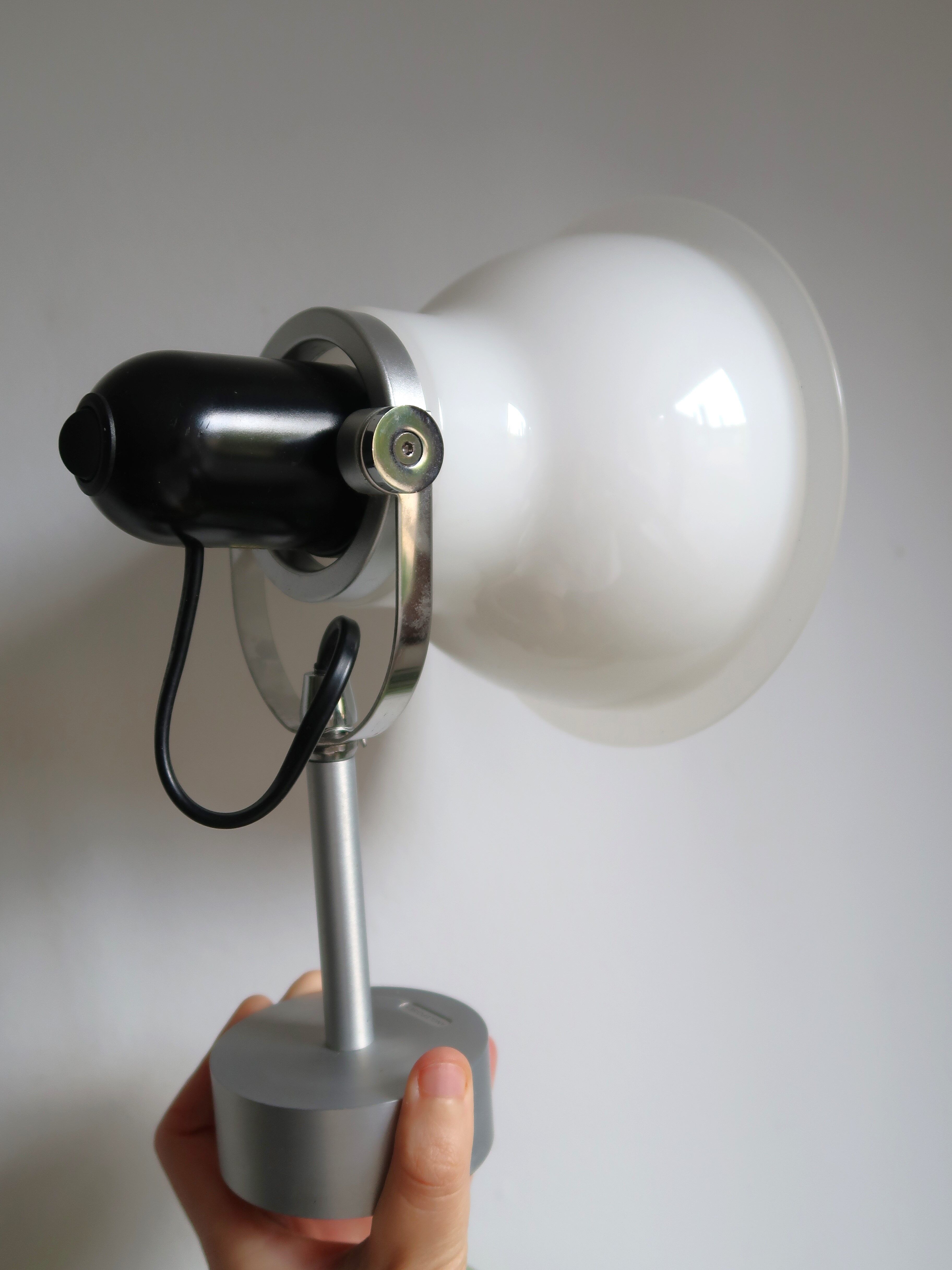 Pair of wall lamps angloipoise