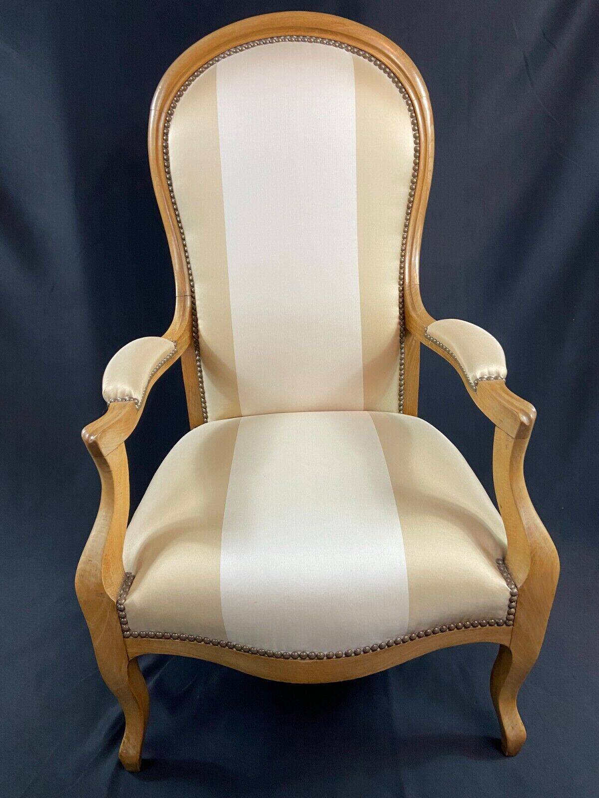 19th century Voltaire armchair in blond beech, Louis-Philippe period