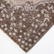 Brown floral turkish area rug, 208x115cm