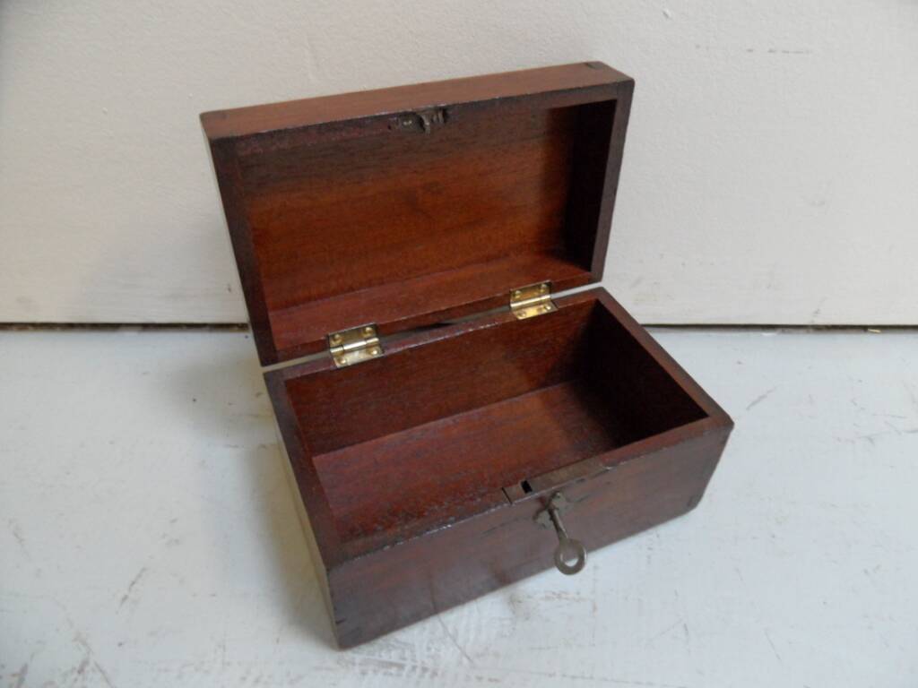 Antique jewelry box