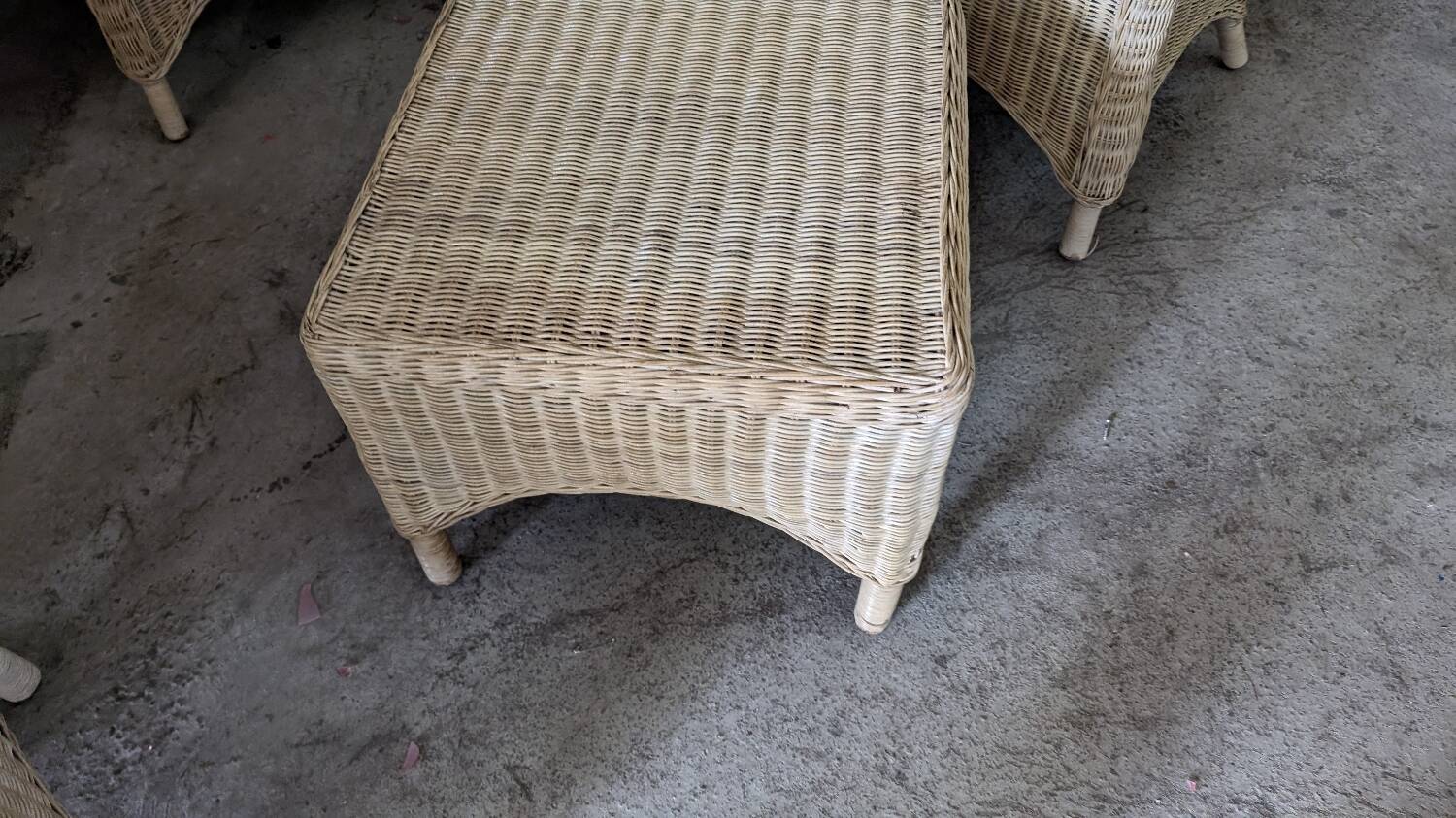 Vintage rattan lounge