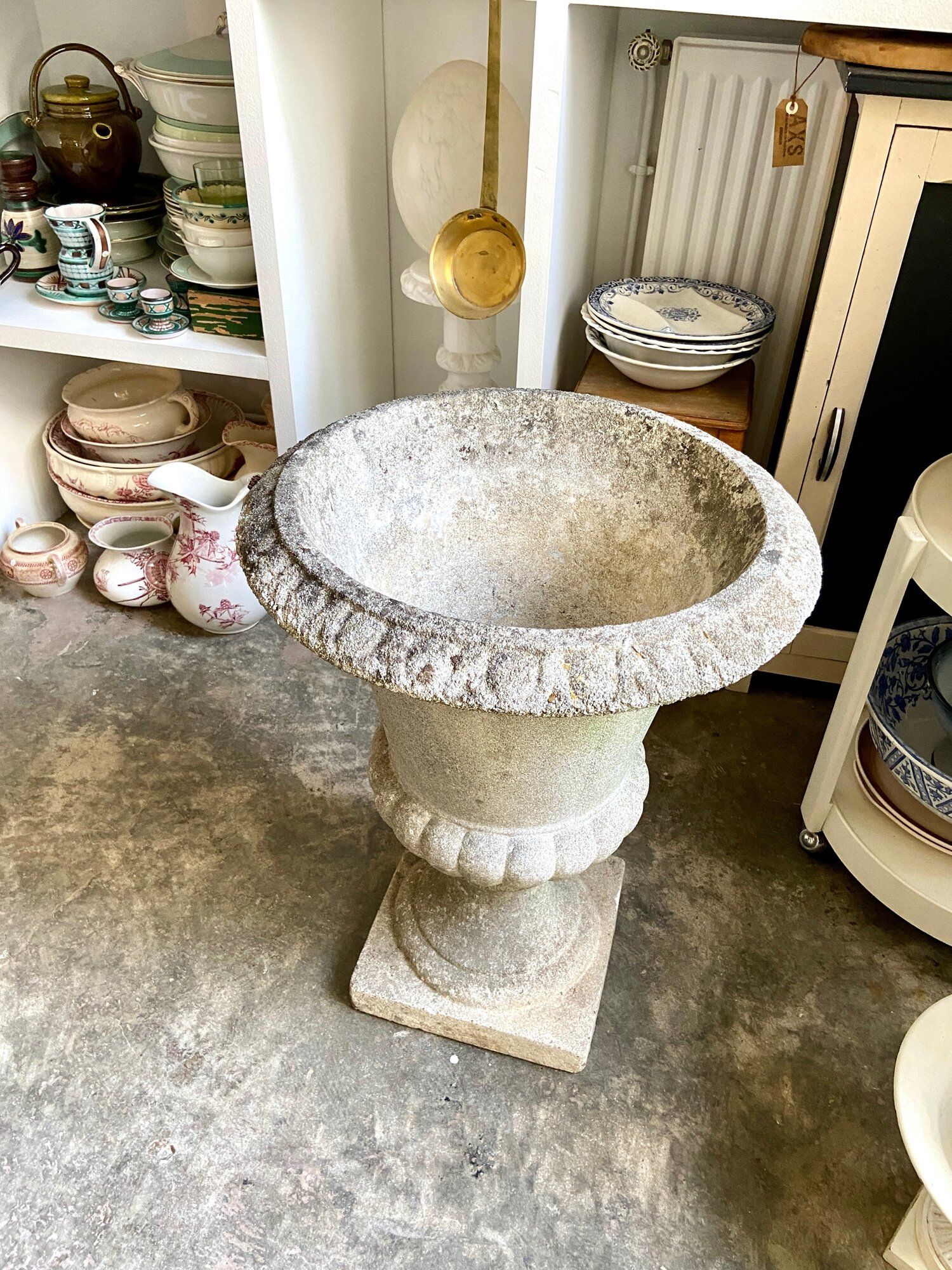 Pot M dicis En Pierre Reconstitu e Beige H66 Cm Selency