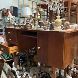 Vintage 1950s desk in light wood – compass base